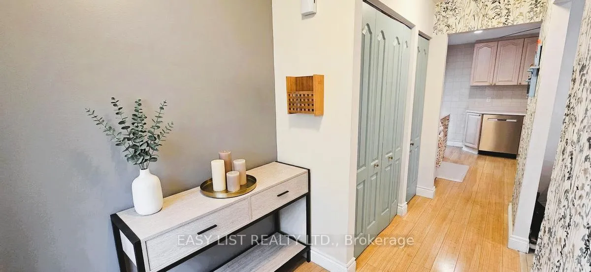 Photo 26 of 1320 Odessa Crescent, Oakville, College Park — HOMEH