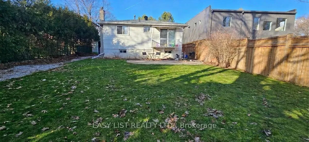 Photo 30 of 1320 Odessa Crescent, Oakville, College Park — HOMEH