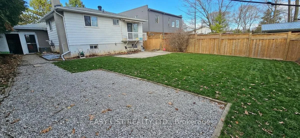 Photo 31 of 1320 Odessa Crescent, Oakville, College Park — HOMEH