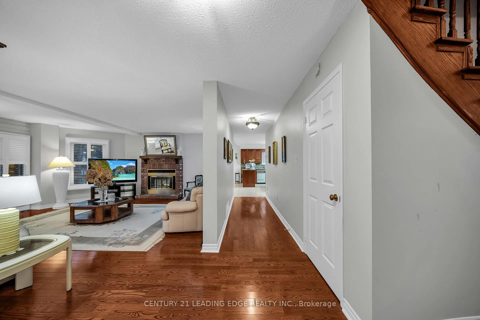 Photo 9 of 49 Kerrigan Crescent, Markham, Unionville — HOMEH