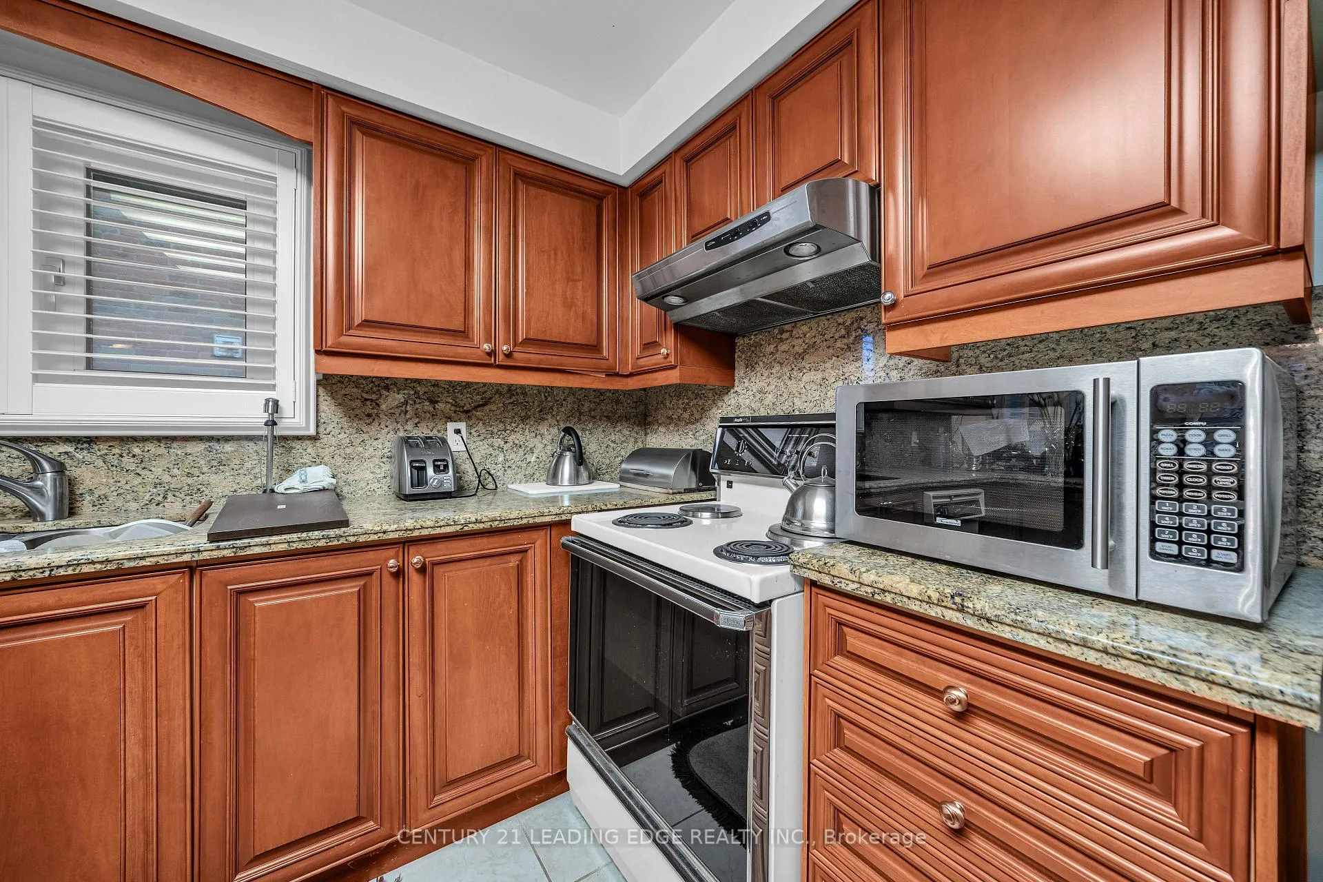 Photo 23 of 49 Kerrigan Crescent, Markham, Unionville — HOMEH