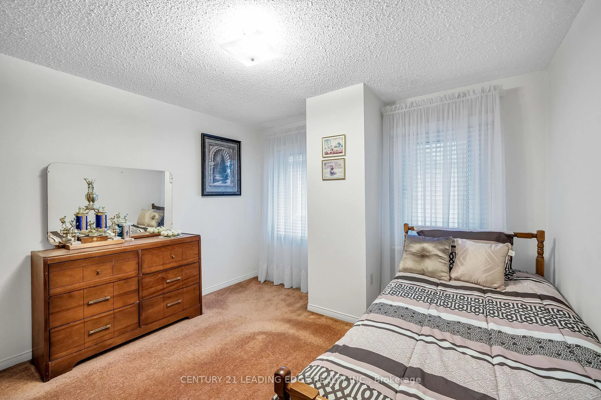 Photo 29 of 49 Kerrigan Crescent, Markham, Unionville — HOMEH