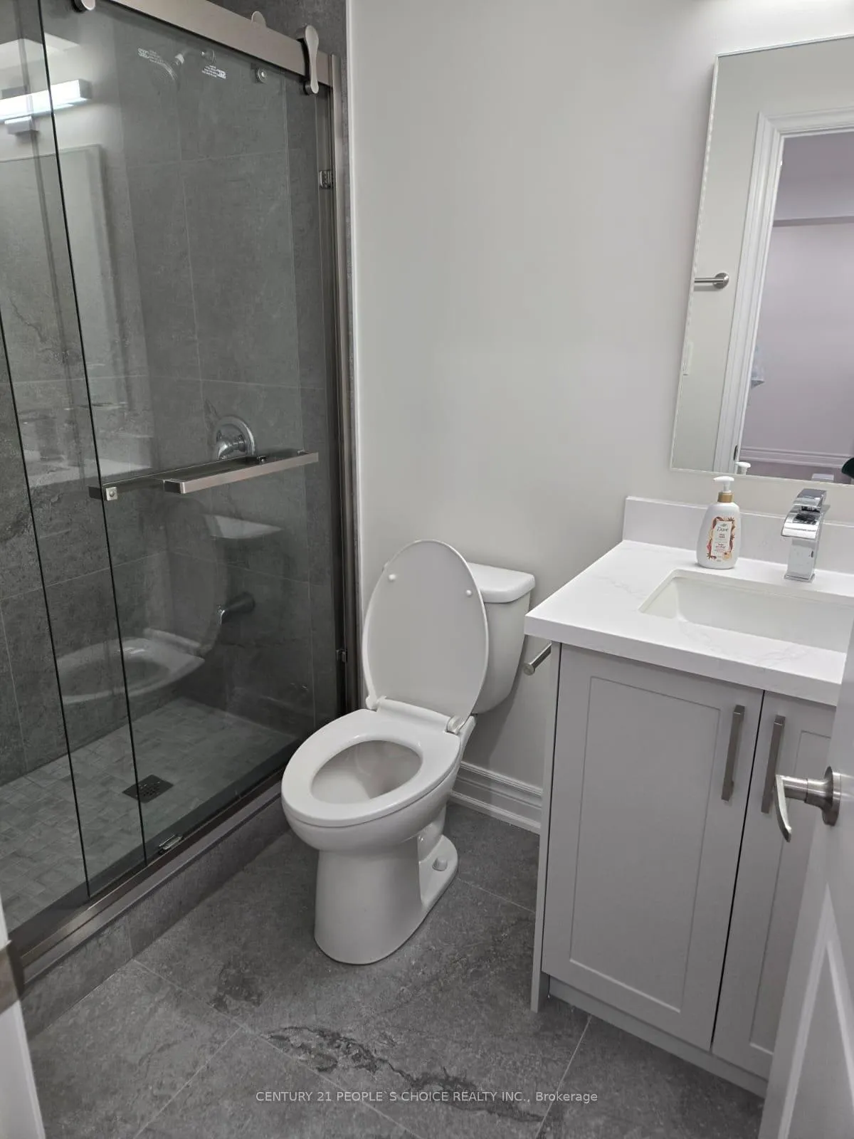 Photo 8 of 1305 Brandon Terrace, Milton, Dempsey — HOMEH