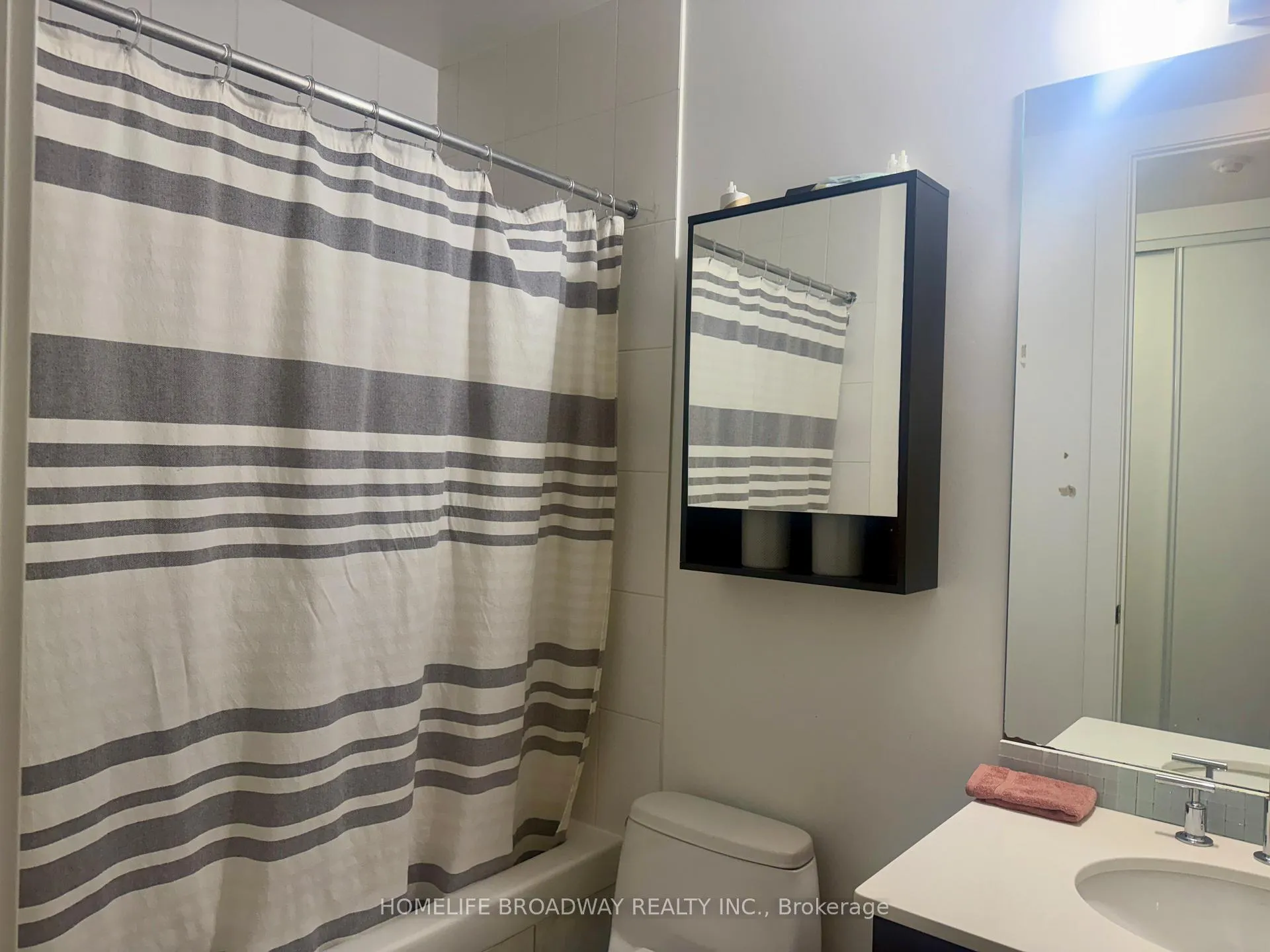 Photo 14 of Unit 4406, 33 Charles Street E, Toronto, Church-Yonge Corridor — HOMEH