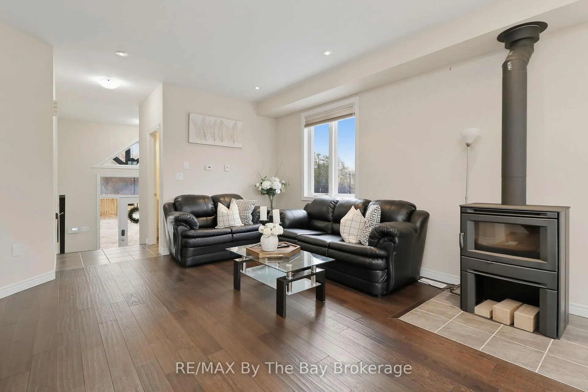 Photo 2 of 126 Delphi Lane, Blue Mountains — HOMEH