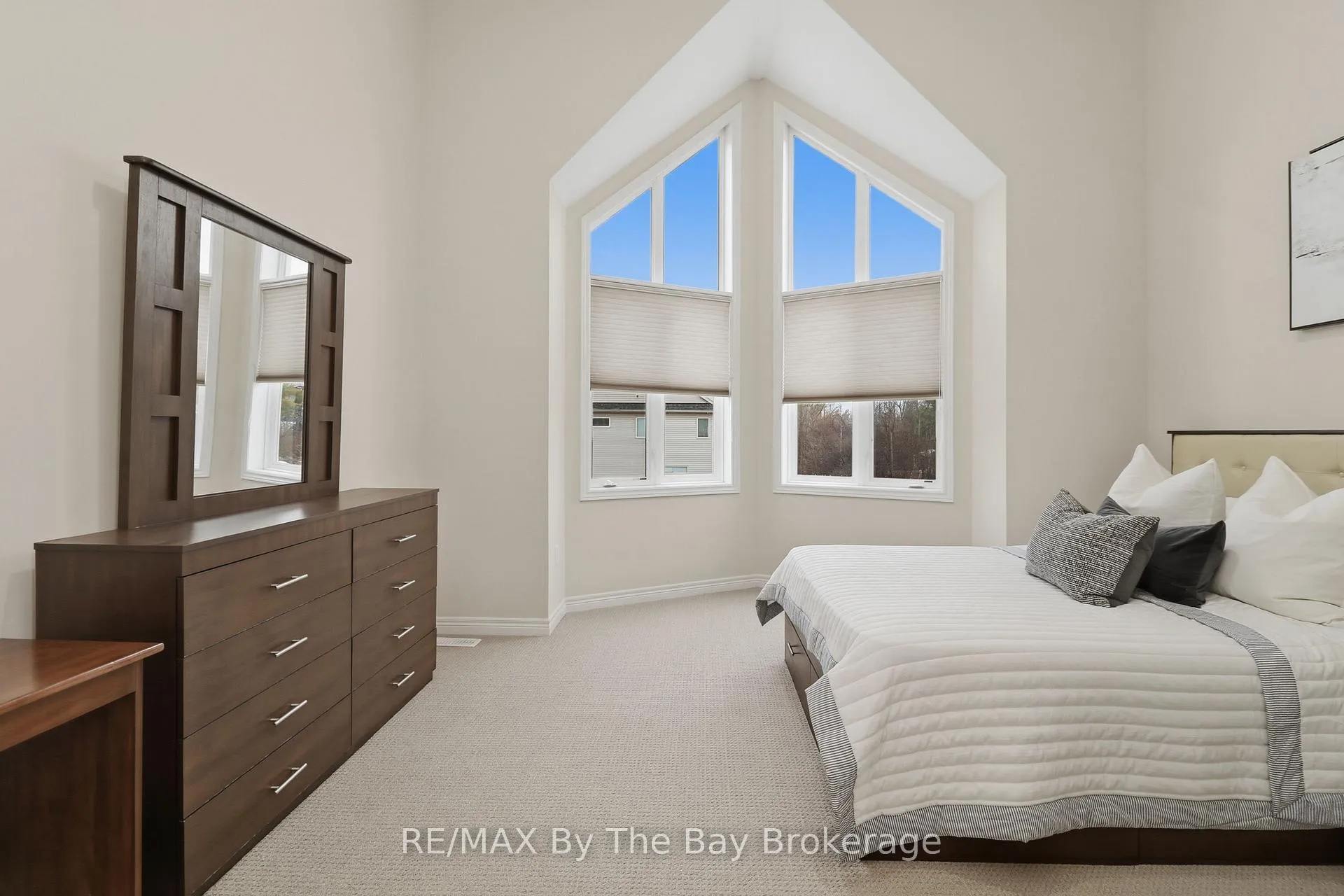 Photo 20 of 126 Delphi Lane, Blue Mountains — HOMEH