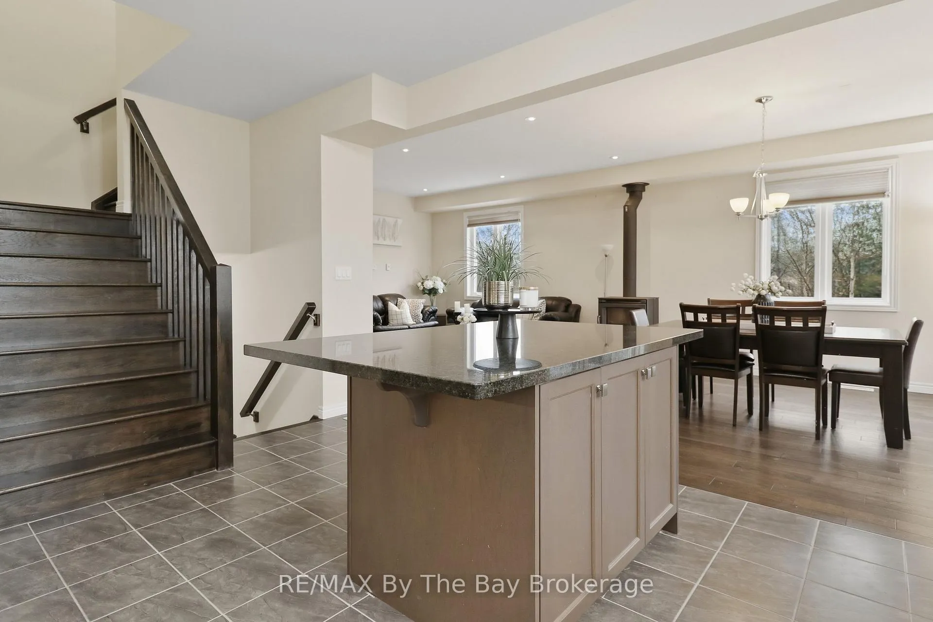 Photo 27 of 126 Delphi Lane, Blue Mountains — HOMEH