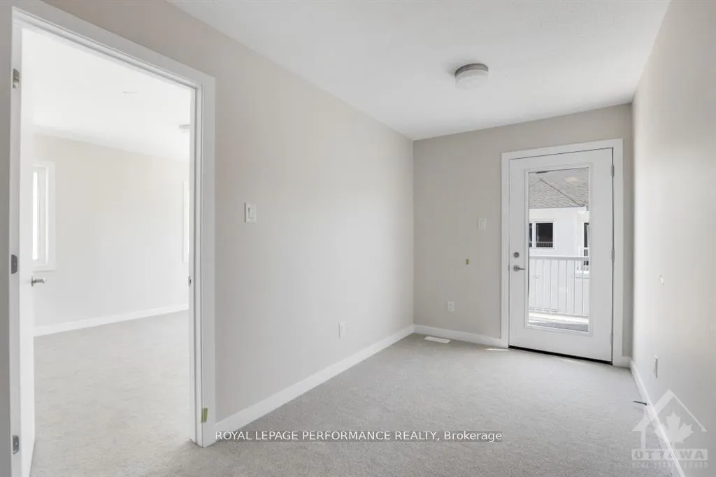 Photo 18 of 522 Oldenburg Avenue, Ottawa, Btwn Franktown Rd. & Fallowfield Rd. — HOMEH