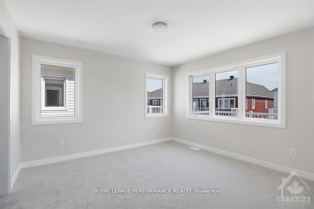 Photo 19 of 522 Oldenburg Avenue, Ottawa, Btwn Franktown Rd. & Fallowfield Rd. — HOMEH