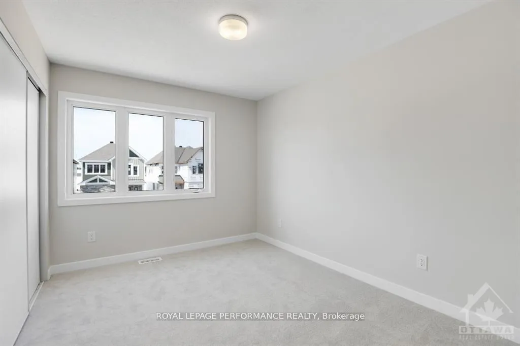 Photo 23 of 522 Oldenburg Avenue, Ottawa, Btwn Franktown Rd. & Fallowfield Rd. — HOMEH