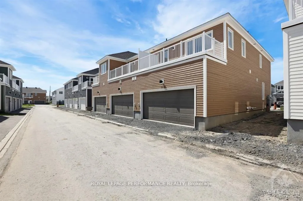 Photo 30 of 522 Oldenburg Avenue, Ottawa, Btwn Franktown Rd. & Fallowfield Rd. — HOMEH