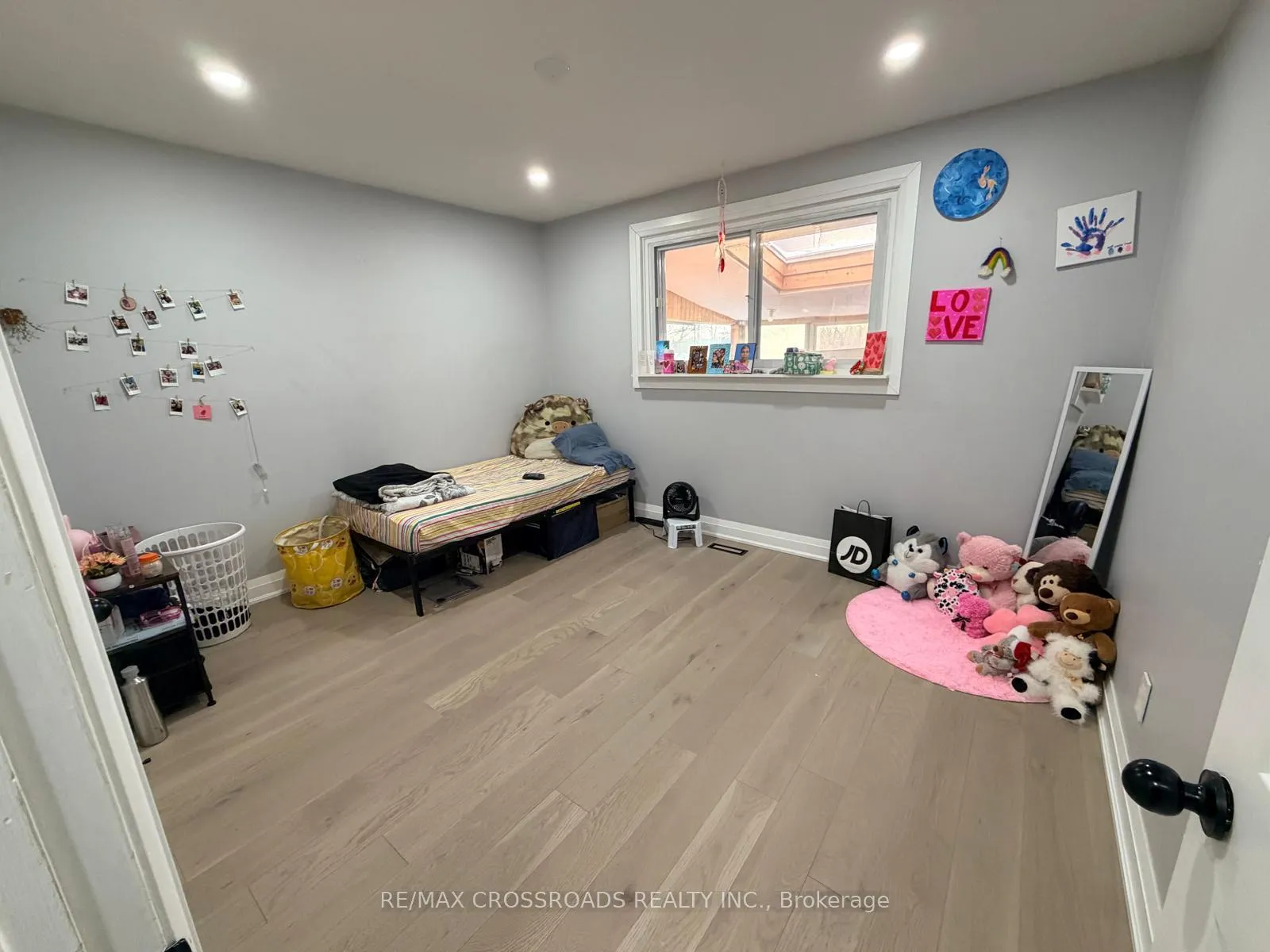 Photo 9 of 804 Fairview Avenue, Pickering, Bay Ridges — HOMEH