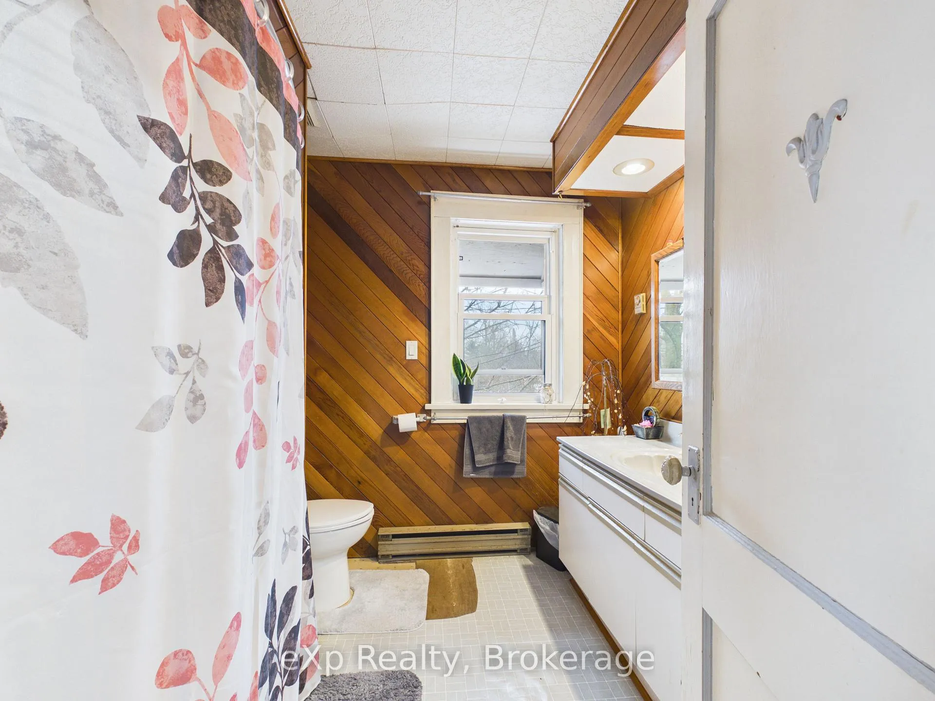 Photo 14 of 154 6th Avenue SW, Arran-Elderslie — HOMEH