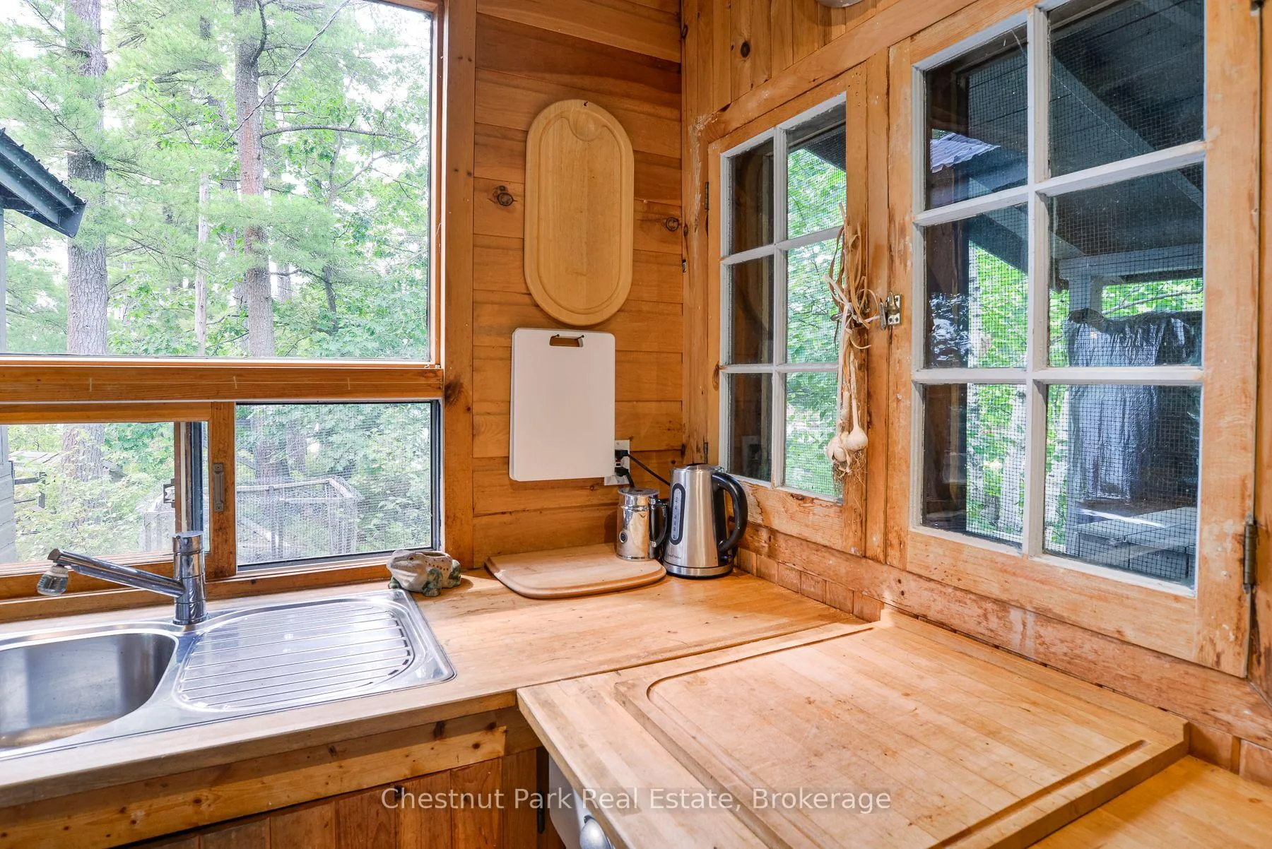 Photo 24 of 1 8KL Rose Island, Gravenhurst, Morrison — HOMEH