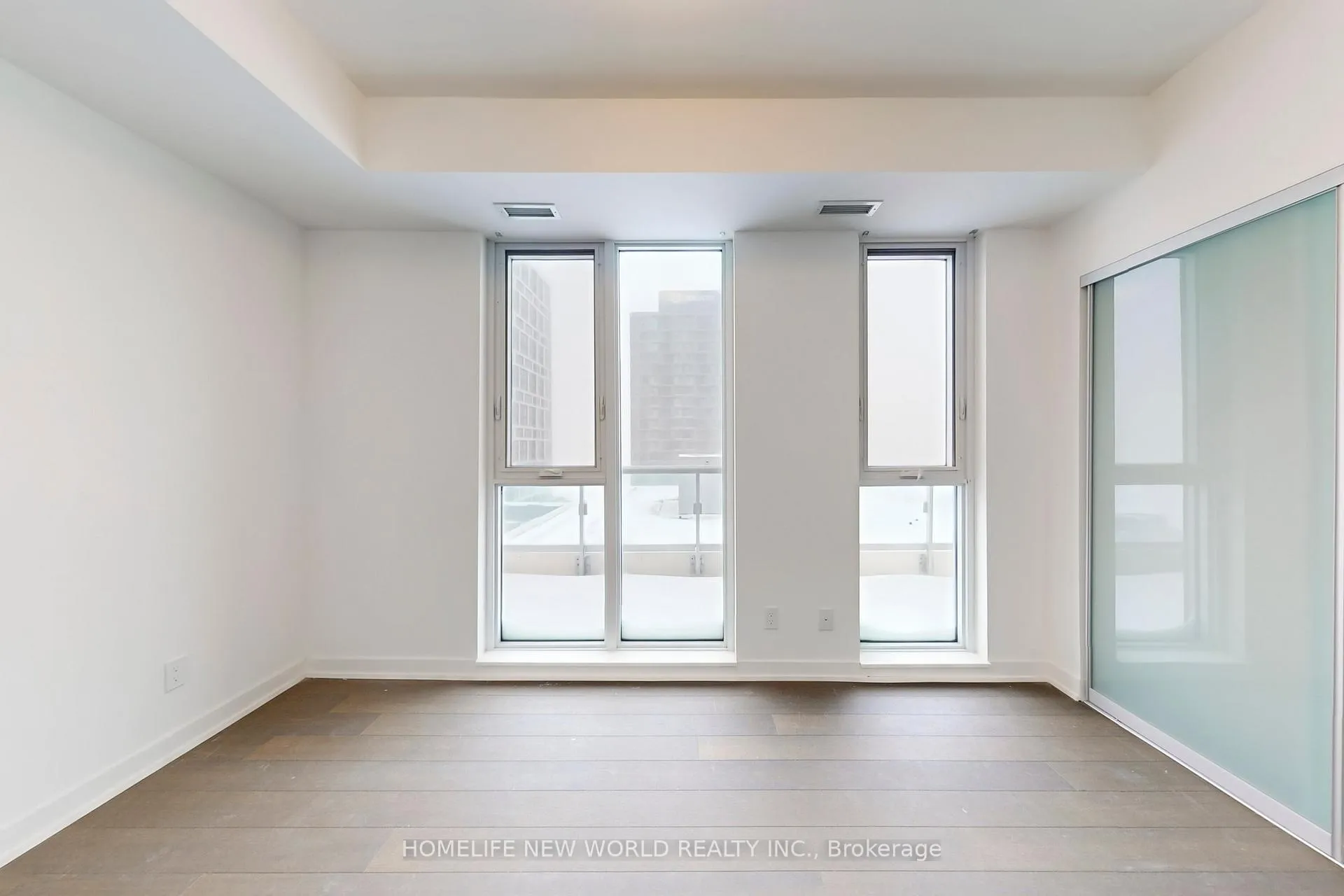 Photo 32 of Unit 1605, 8119 Birchmount Road, Markham, Unionville — HOMEH