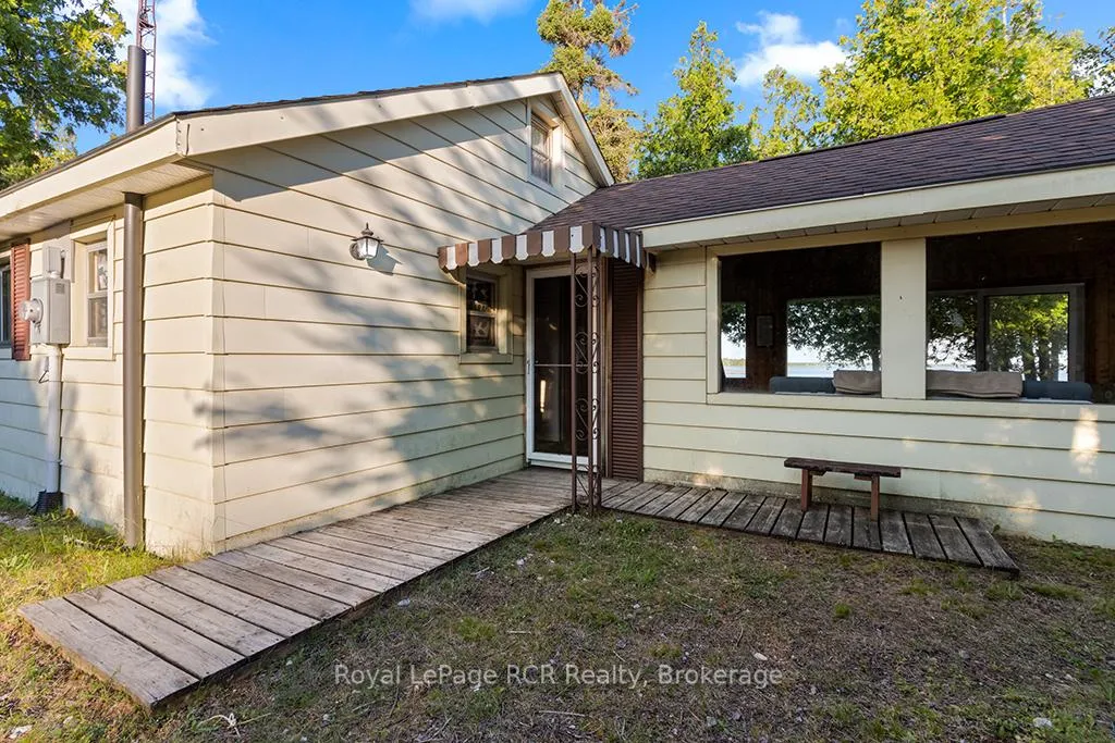 Photo 2 of 403 Eagle Road, Northern Bruce Peninsula — HOMEH
