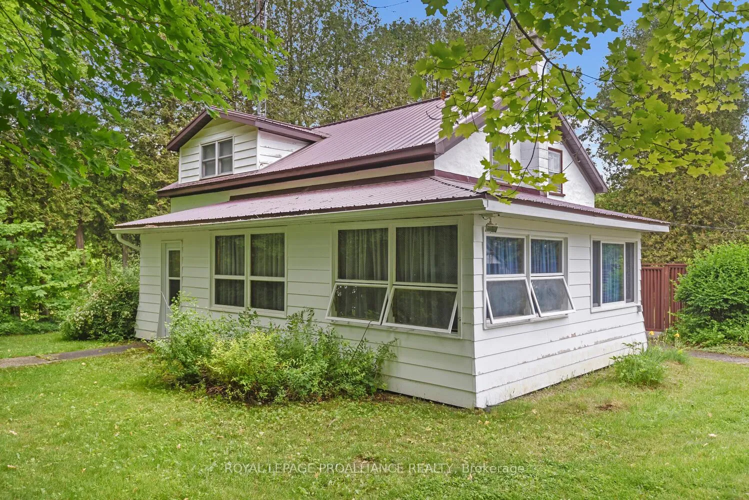 Photo 3 of 3646 Maple Avenue, Augusta, Augusta Twp — HOMEH