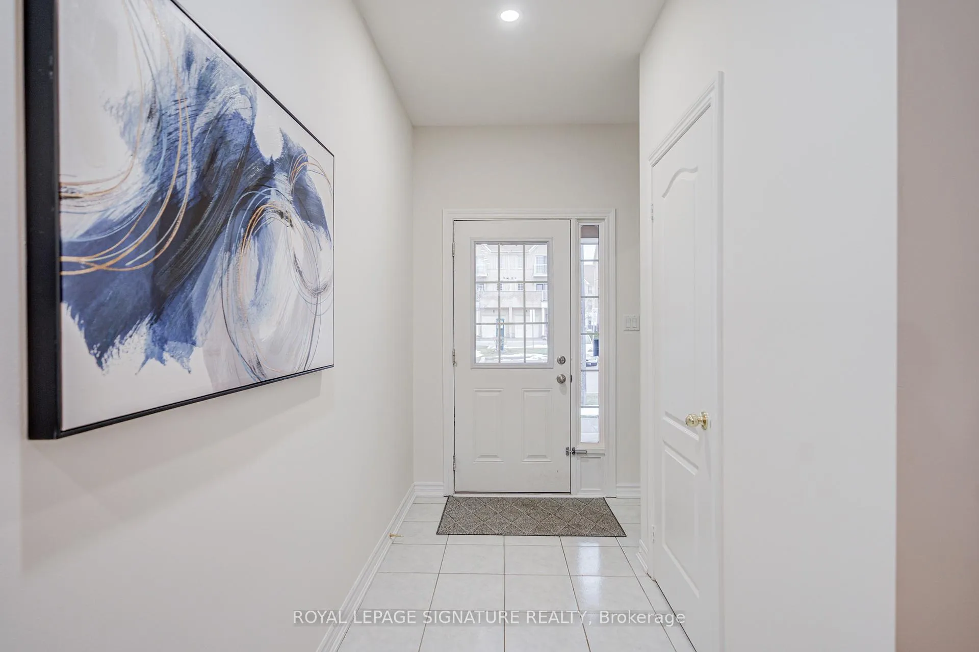 Photo 3 of 86 Donald Buttress Boulevard W, Markham, Cathedraltown — HOMEH