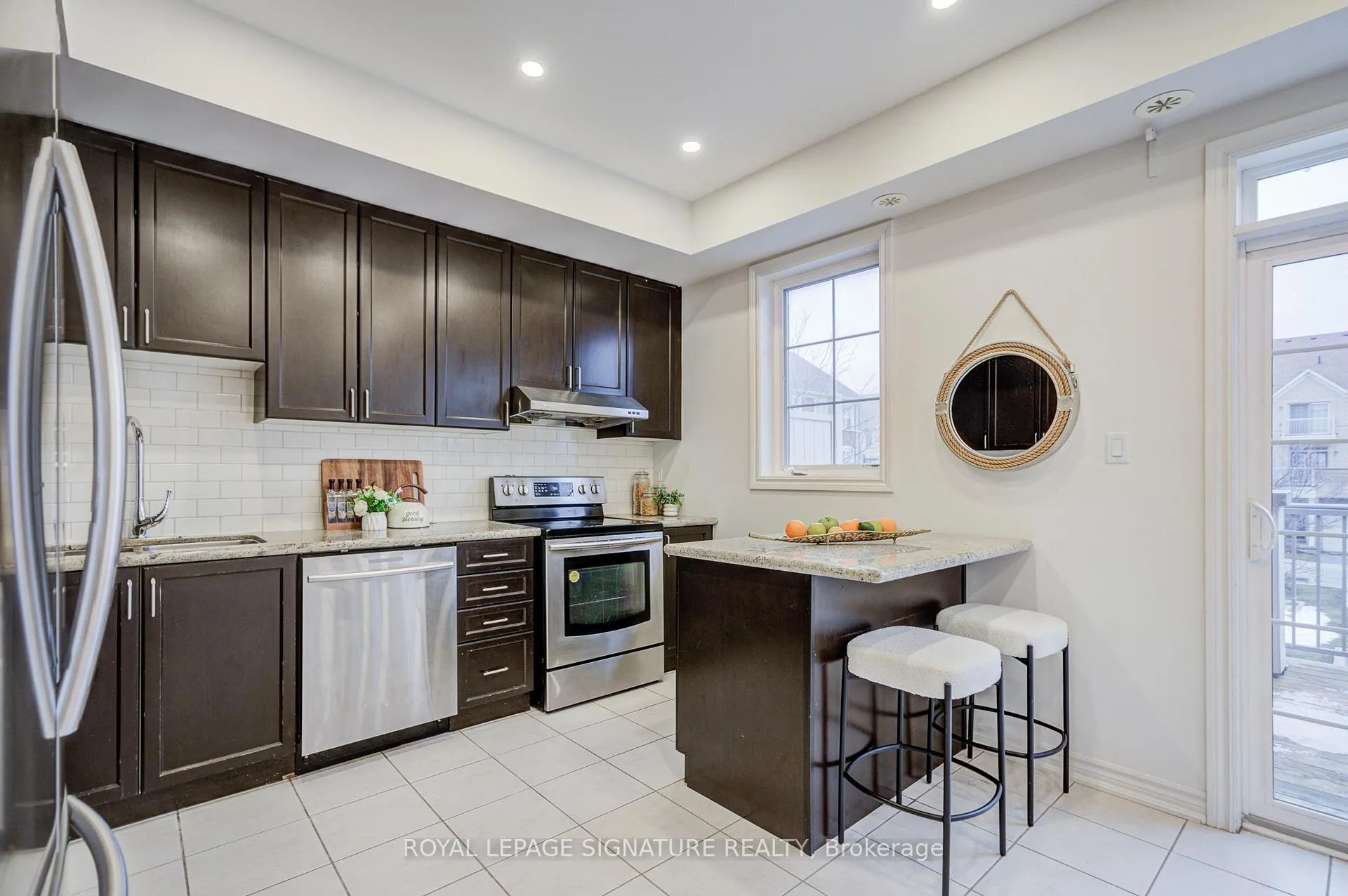 Photo 25 of 86 Donald Buttress Boulevard W, Markham, Cathedraltown — HOMEH