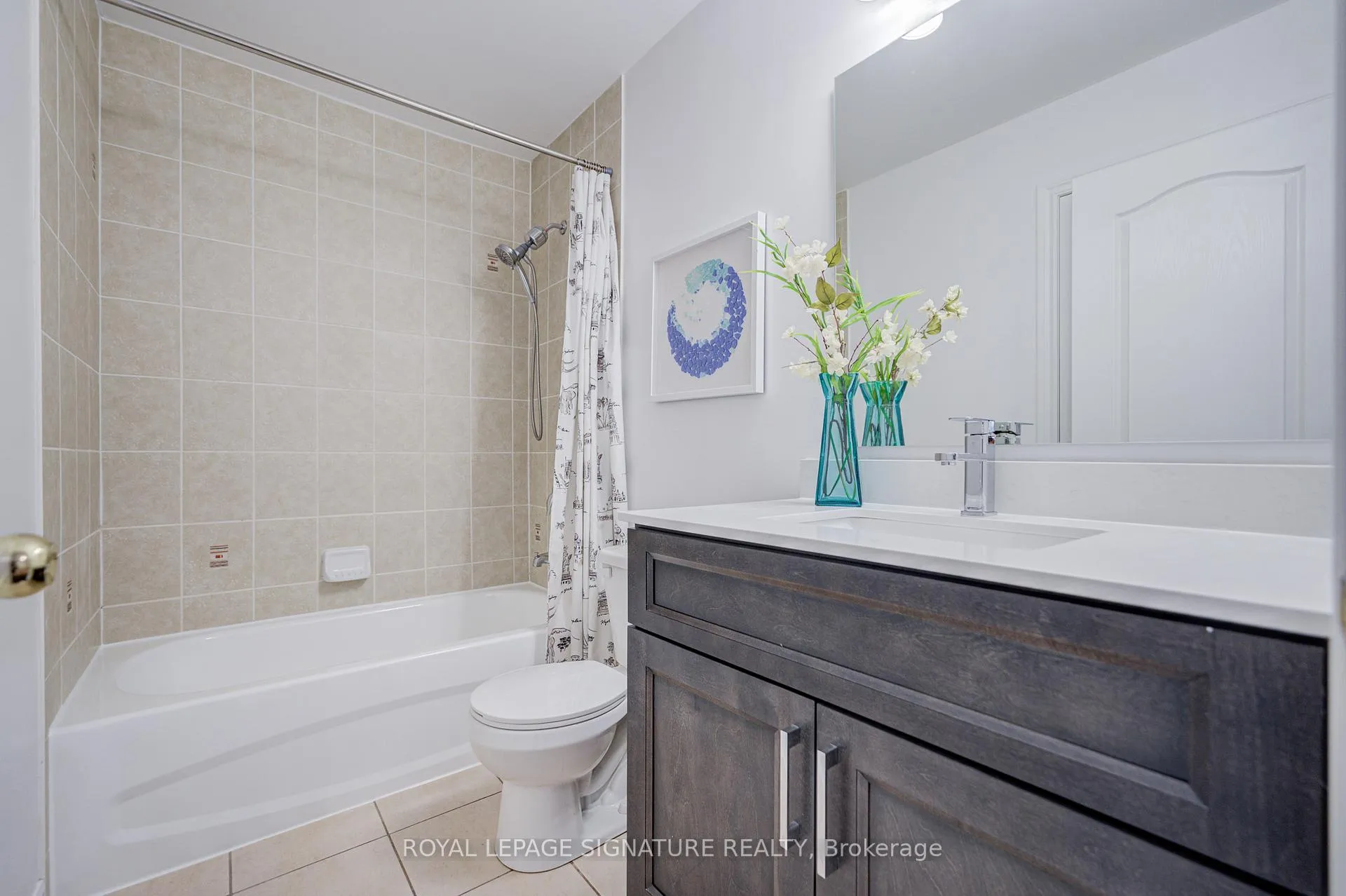 Photo 38 of 86 Donald Buttress Boulevard W, Markham, Cathedraltown — HOMEH