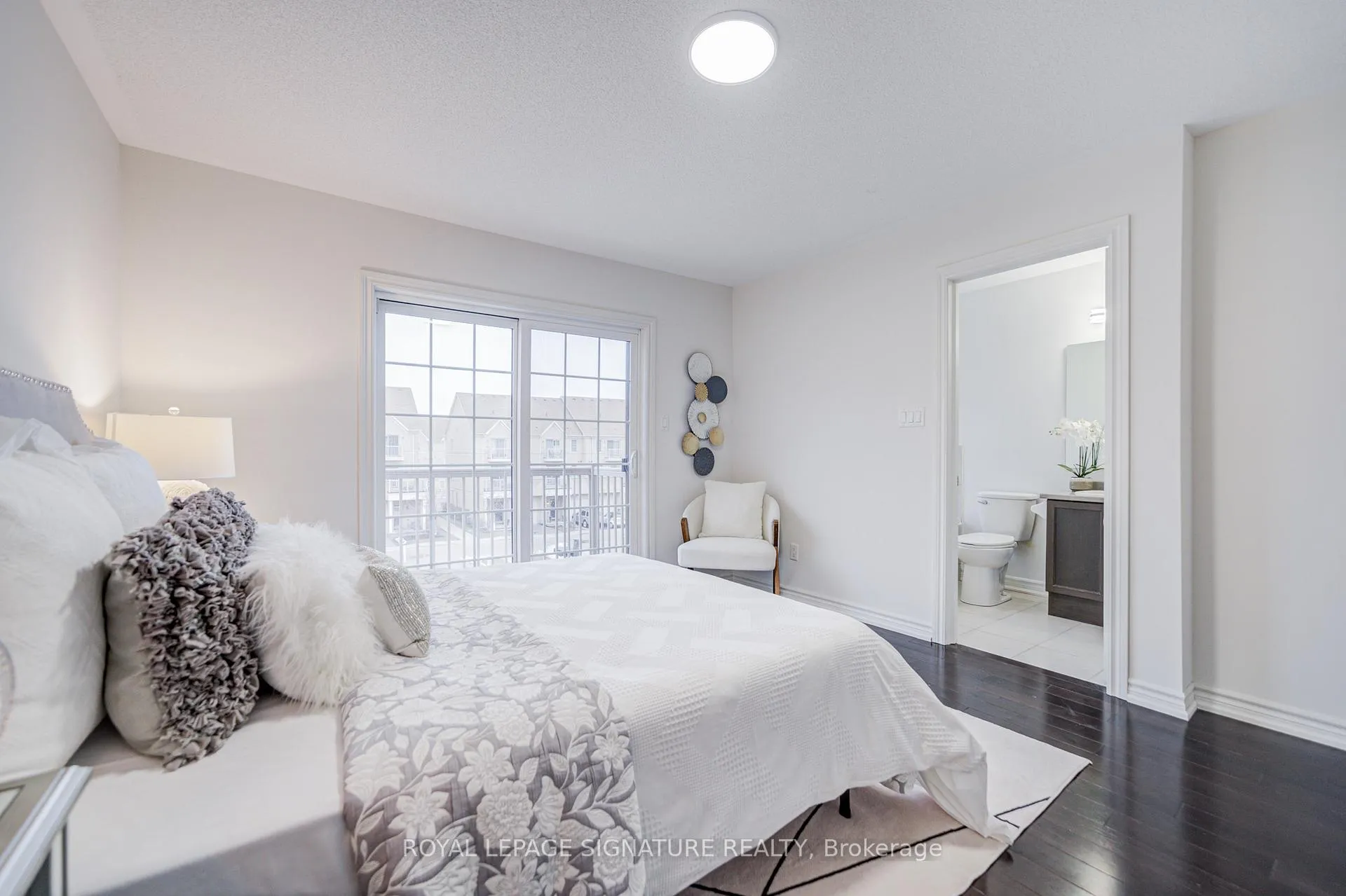 Photo 43 of 86 Donald Buttress Boulevard W, Markham, Cathedraltown — HOMEH