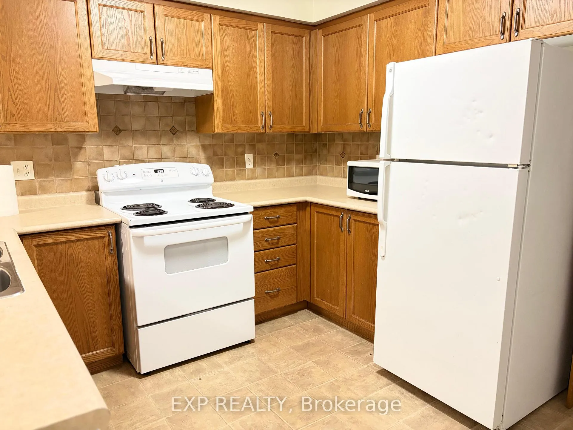 Photo 9 of Unit 12A, 50 Howe Drive, Kitchener — HOMEH