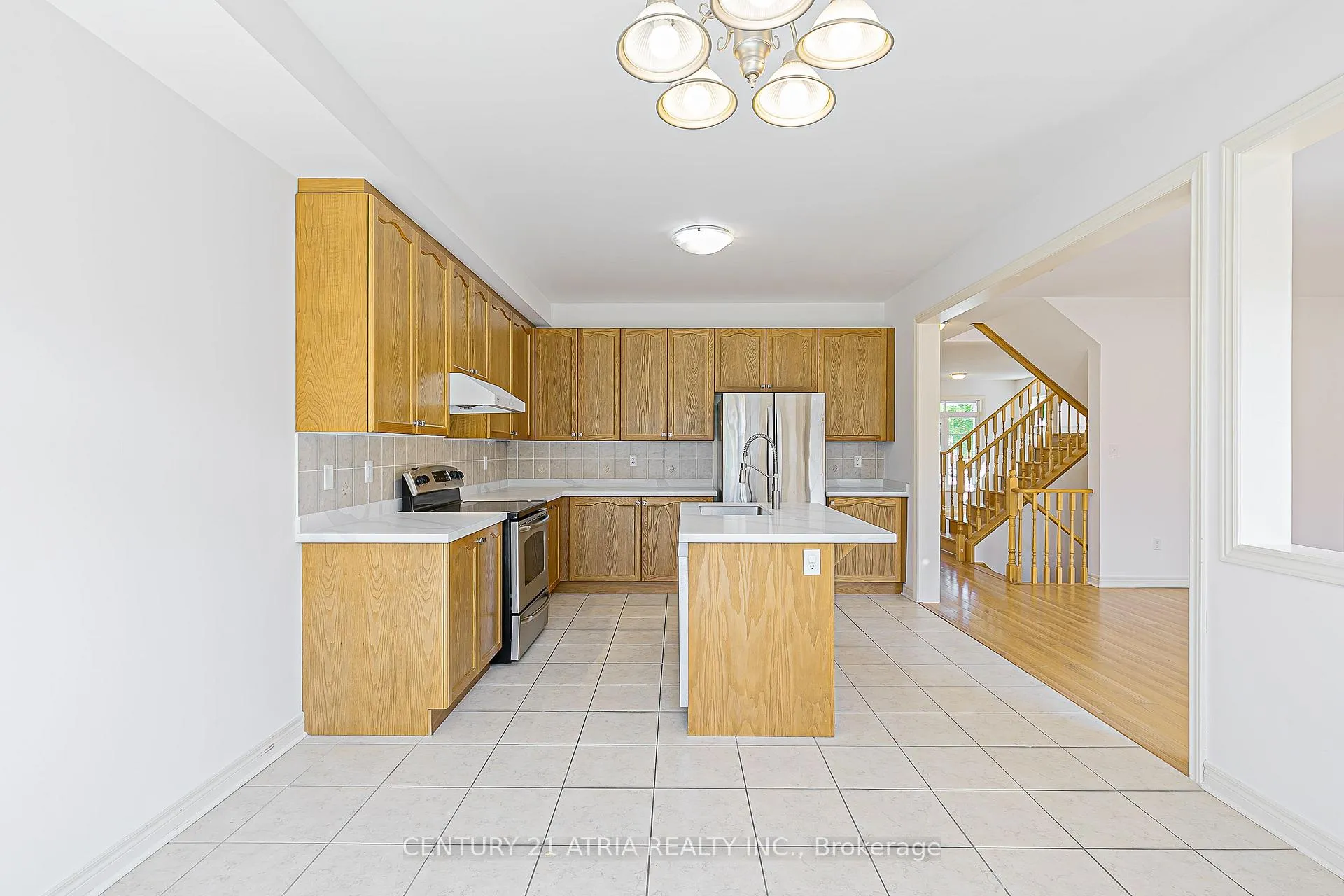 Photo 14 of 32 Silkgrove Terrace, Markham, Wismer — HOMEH