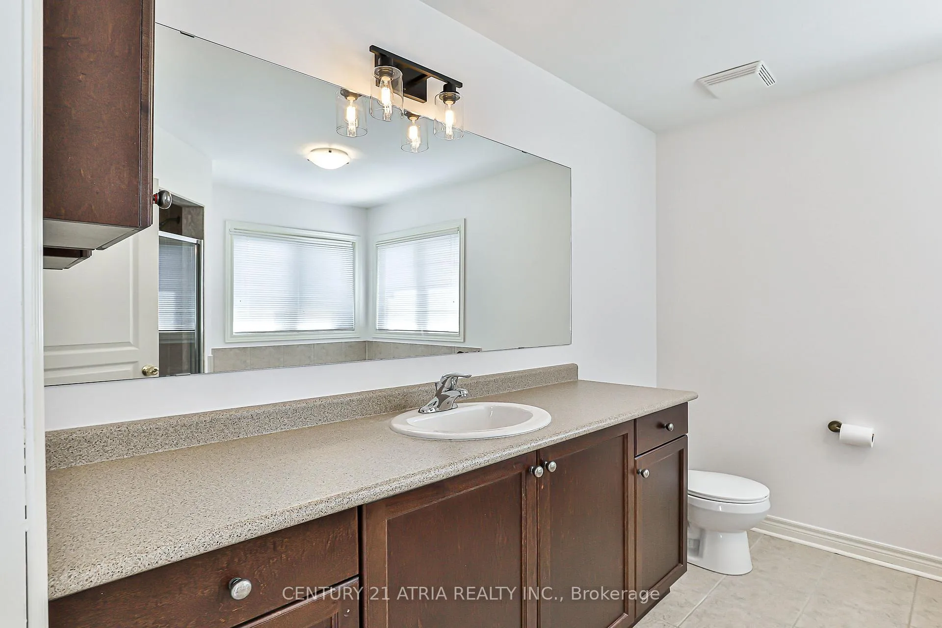 Photo 26 of 32 Silkgrove Terrace, Markham, Wismer — HOMEH