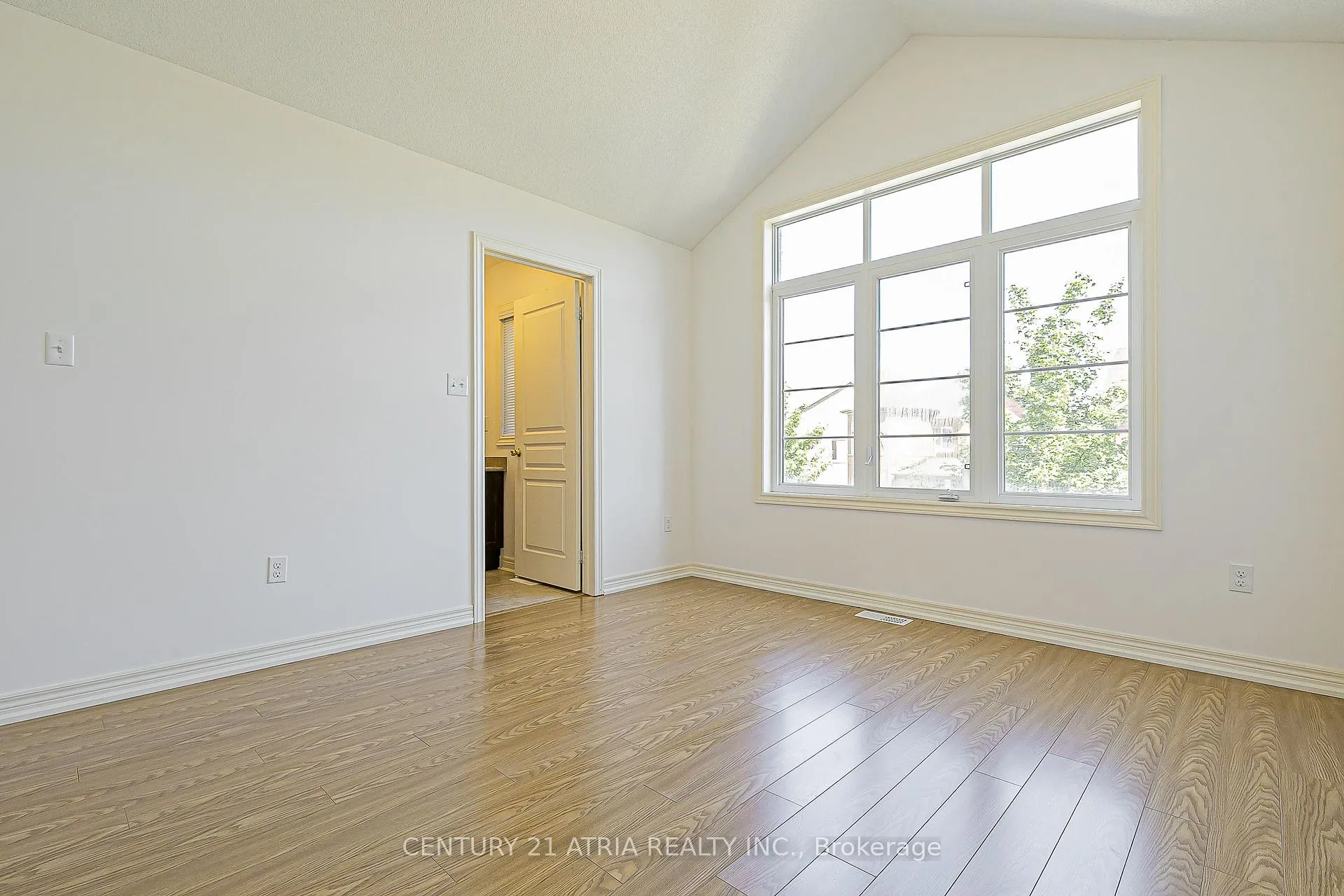 Photo 30 of 32 Silkgrove Terrace, Markham, Wismer — HOMEH