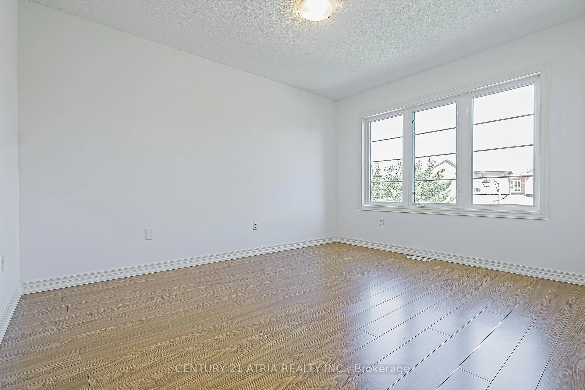 Photo 34 of 32 Silkgrove Terrace, Markham, Wismer — HOMEH