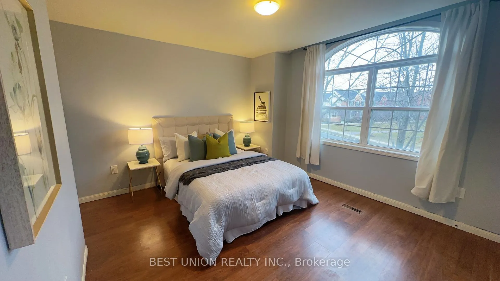 Photo 15 of 320 Country Glen Road, Markham, Cornell — HOMEH
