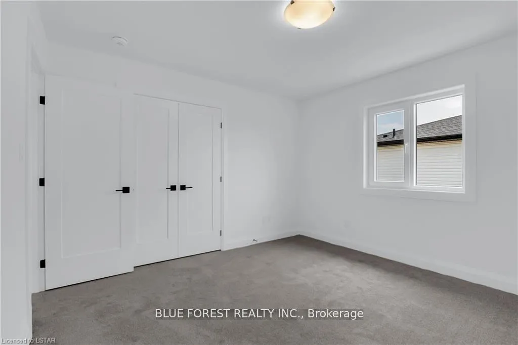 Photo 33 of 29 Poole Crescent, Middlesex Centre, Komoka — HOMEH