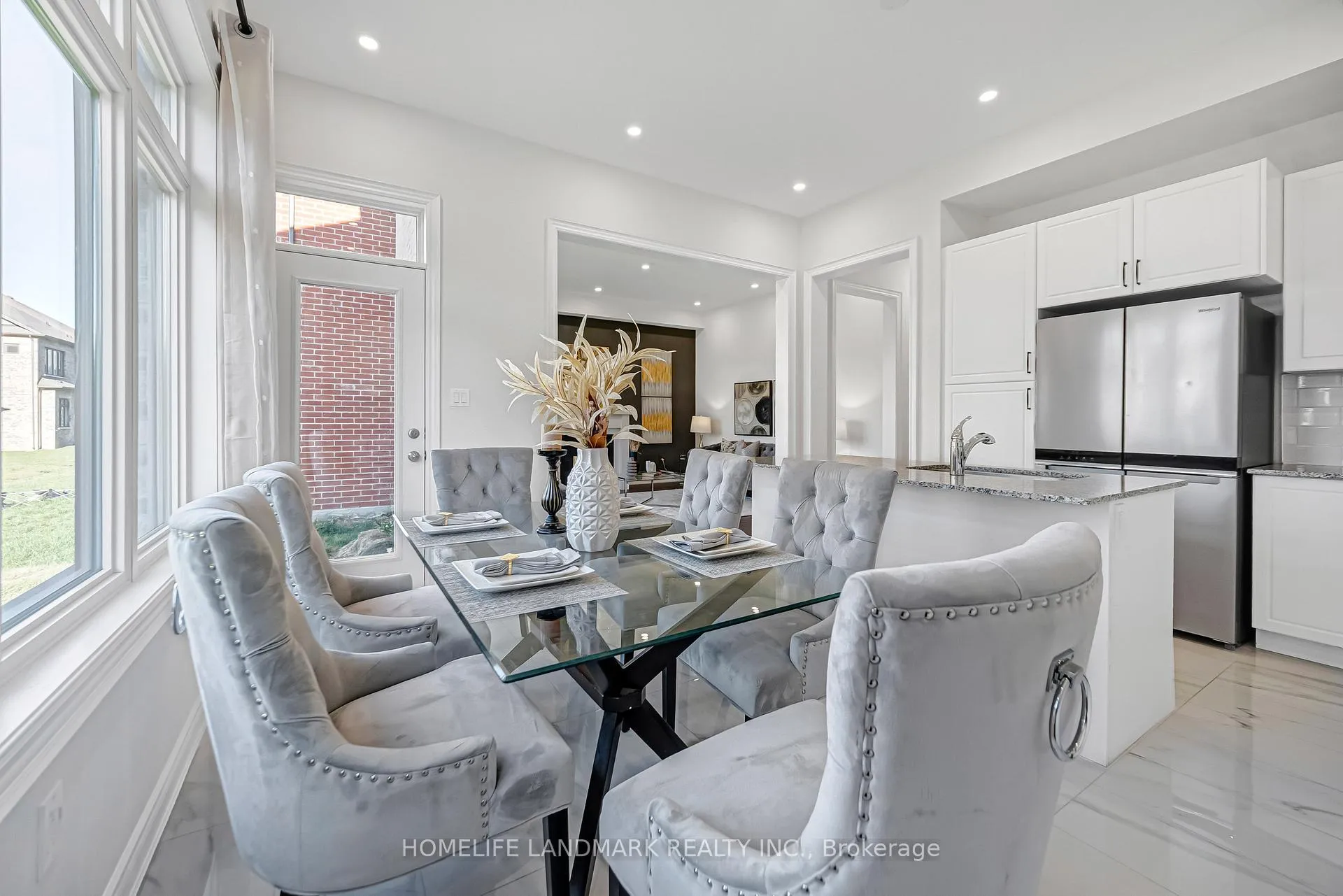 Photo 19 of 3404 Mosley Gate, Oakville, Glenorchy — HOMEH