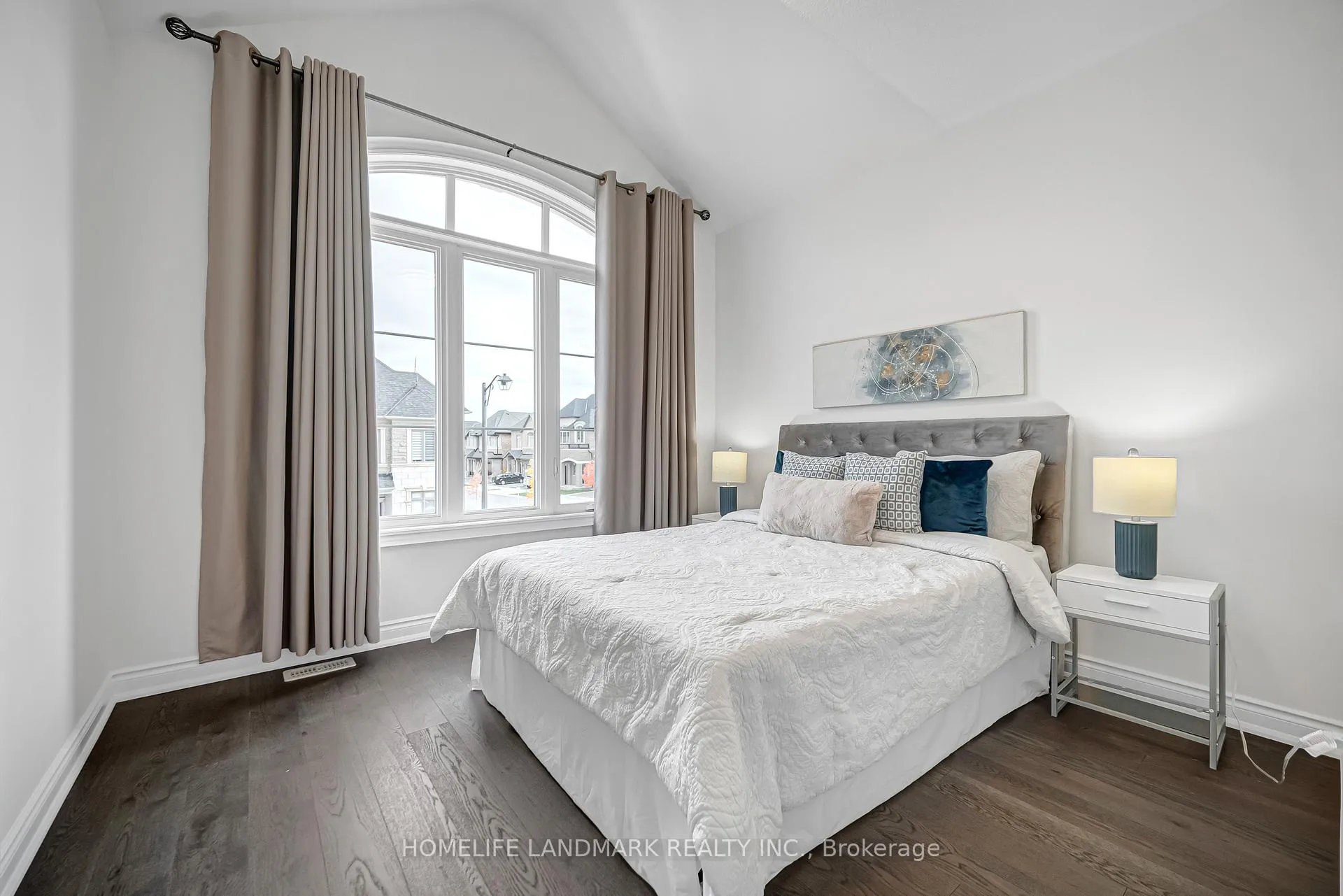Photo 38 of 3404 Mosley Gate, Oakville, Glenorchy — HOMEH