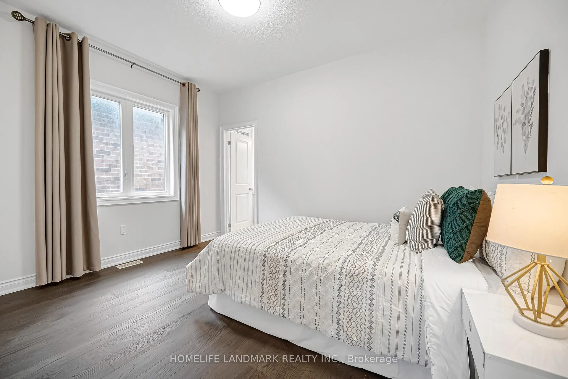 Photo 40 of 3404 Mosley Gate, Oakville, Glenorchy — HOMEH
