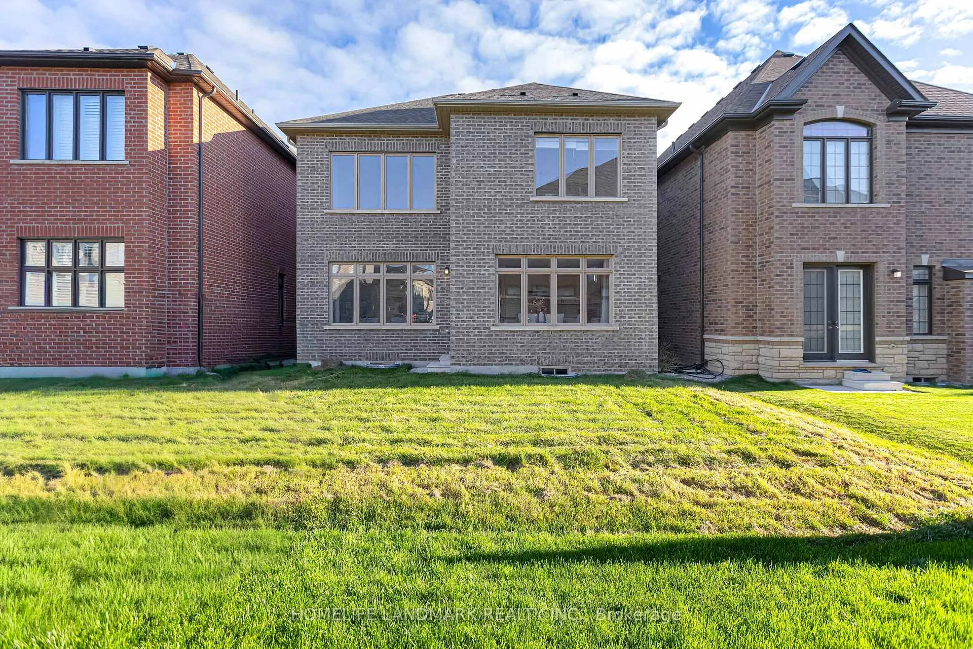 Photo 44 of 3404 Mosley Gate, Oakville, Glenorchy — HOMEH