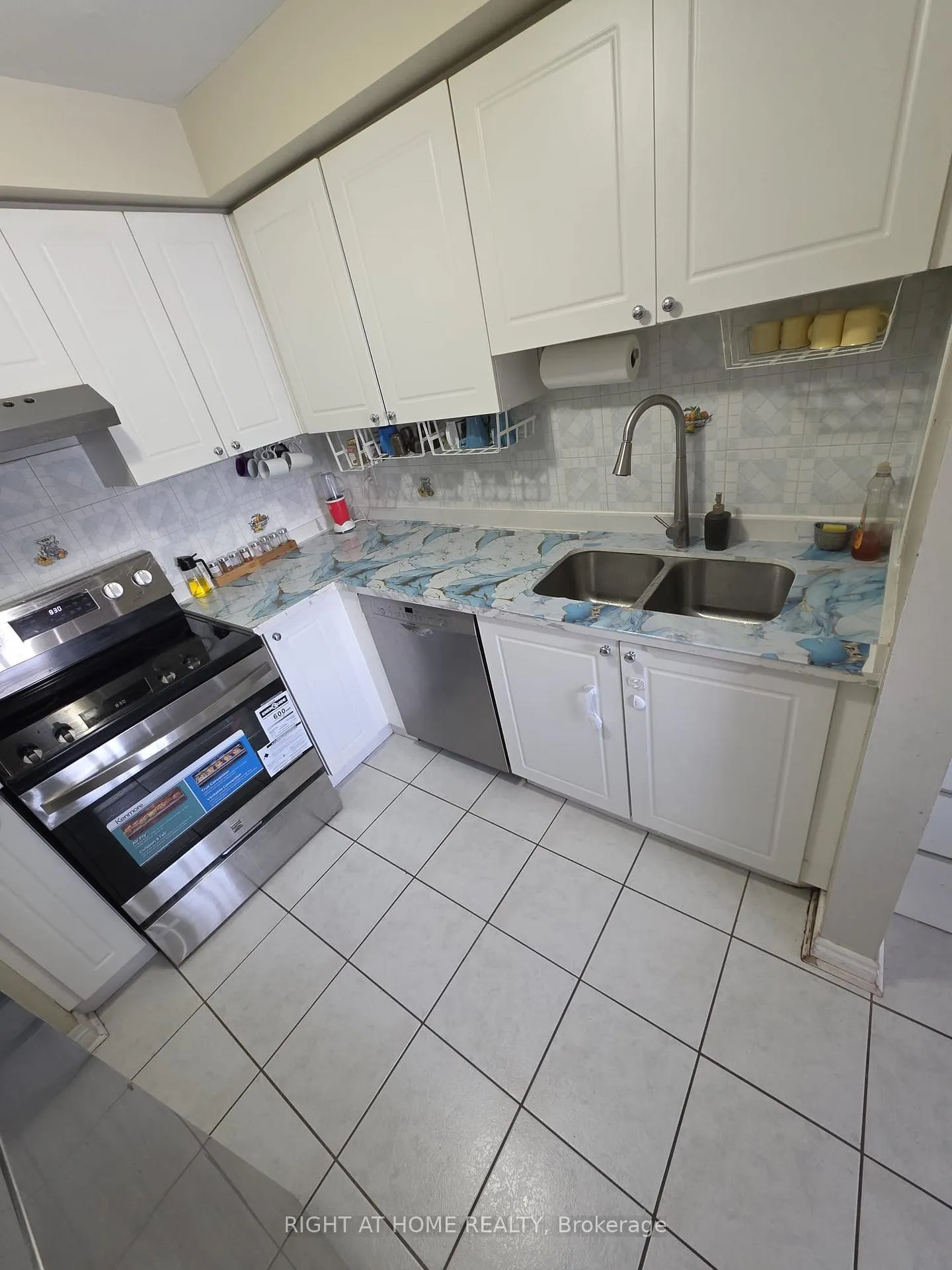 Photo 5 of 12 Whitewater Street, Whitby, Pringle Creek — HOMEH