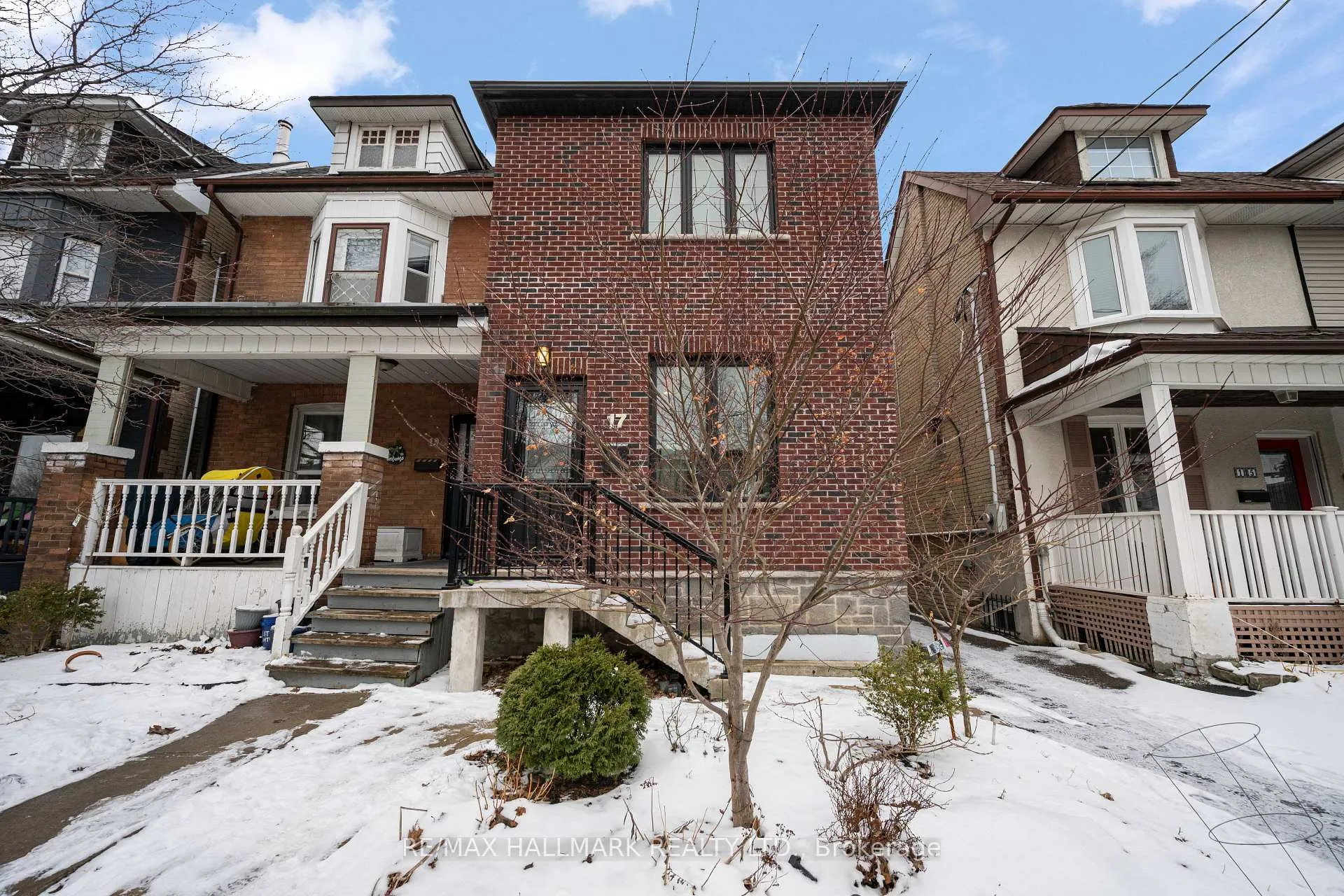 Photo 1 of 17 Mountnoel Avenue, Toronto, Greenwood-Coxwell — HOMEH