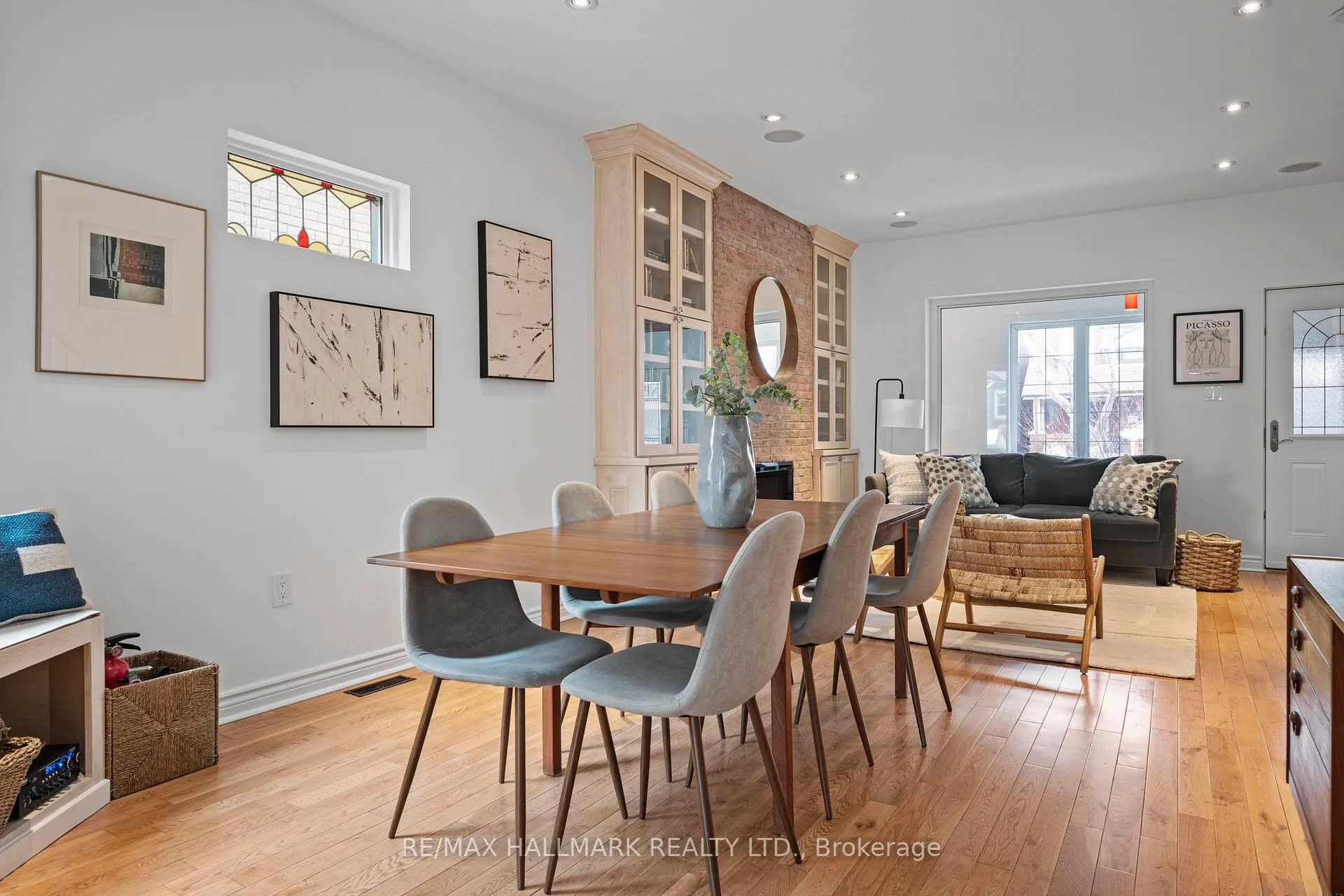 Photo 9 of 17 Mountnoel Avenue, Toronto, Greenwood-Coxwell — HOMEH
