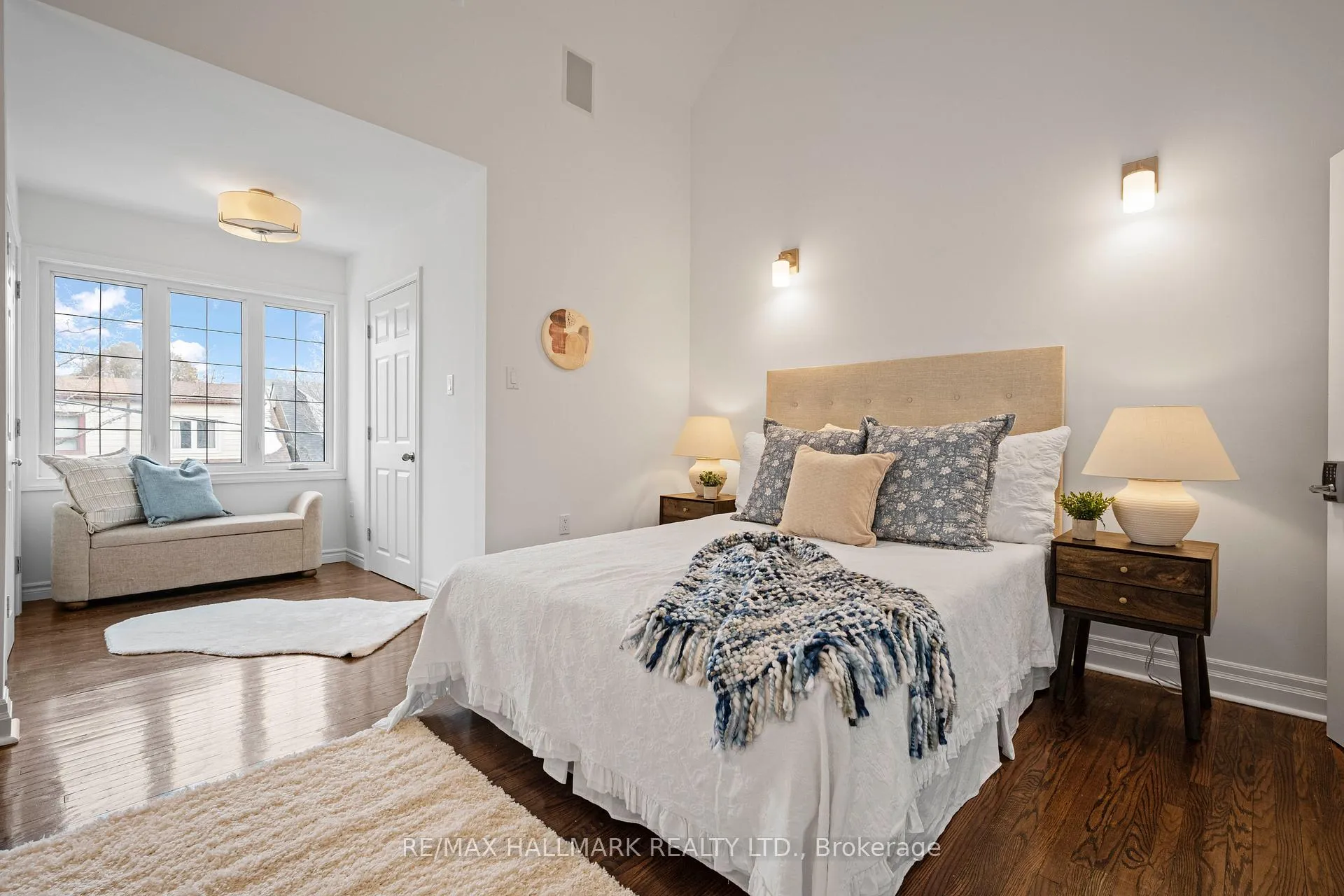 Photo 22 of 17 Mountnoel Avenue, Toronto, Greenwood-Coxwell — HOMEH