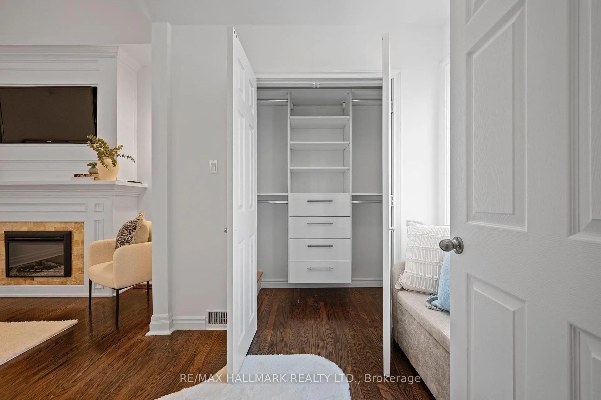 Photo 25 of 17 Mountnoel Avenue, Toronto, Greenwood-Coxwell — HOMEH