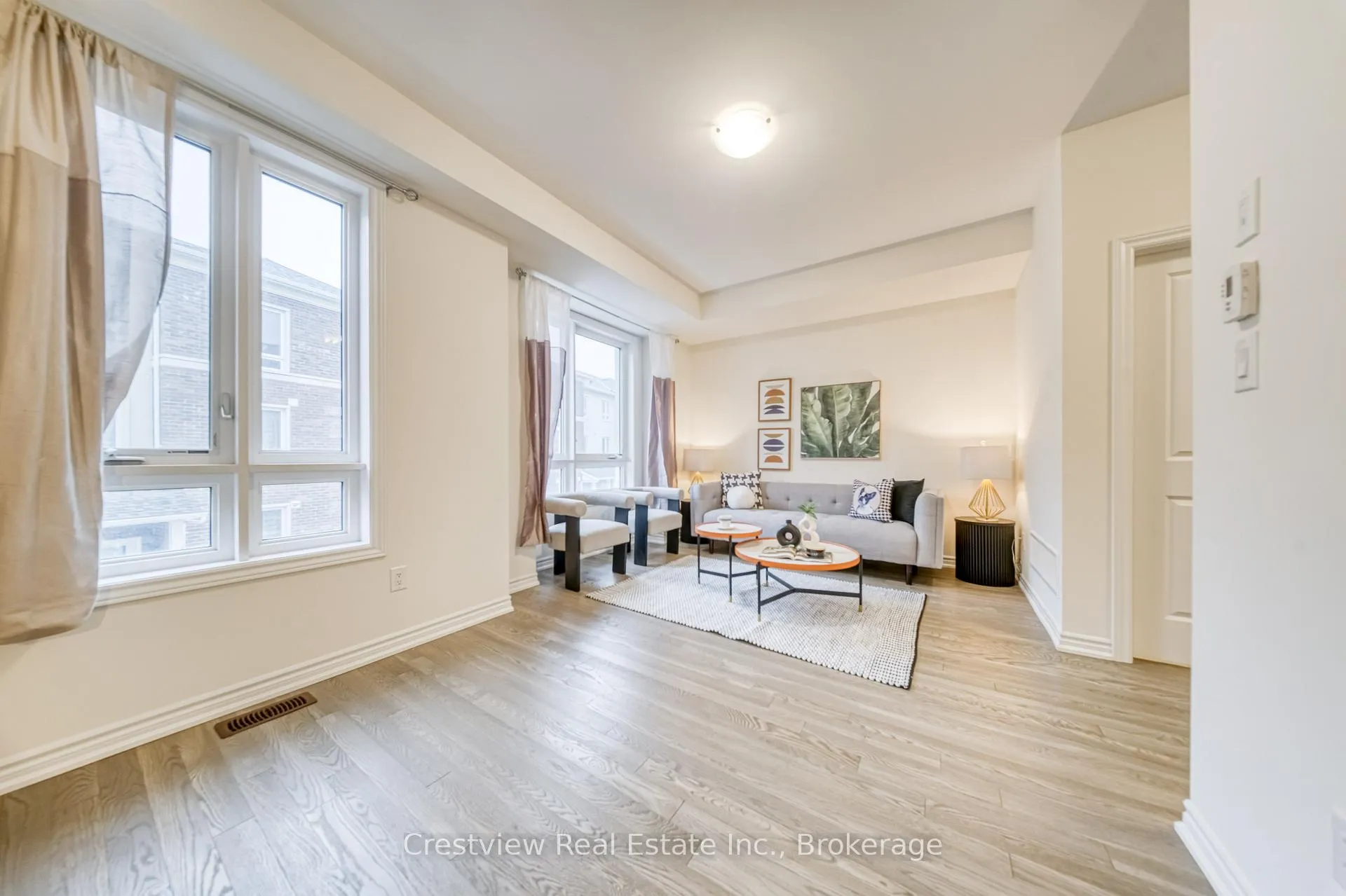 Photo 7 of 81 Massachusetts Lane, Markham, Wismer — HOMEH