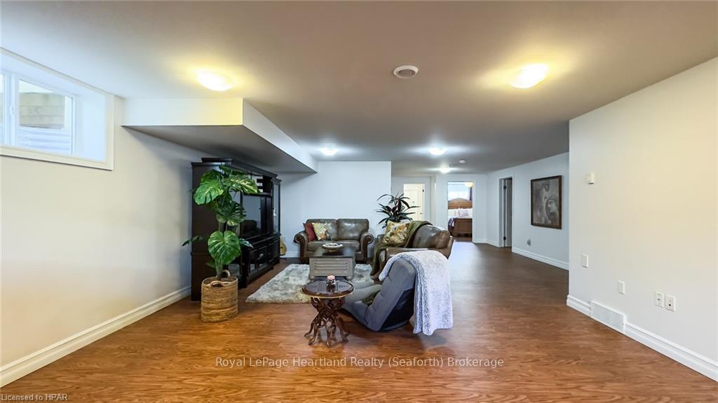 Photo 32 of 81 William Street, Huron East, Egmondville — HOMEH