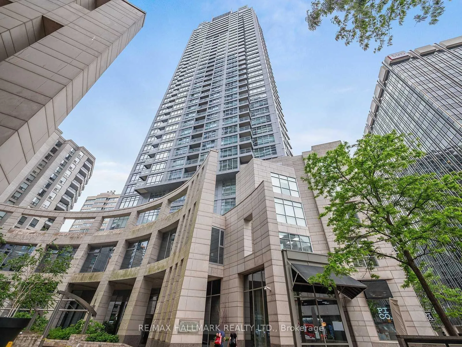 Photo 1 of Unit 2803, 2181 Yonge Street, Toronto, Mount Pleasant West — HOMEH