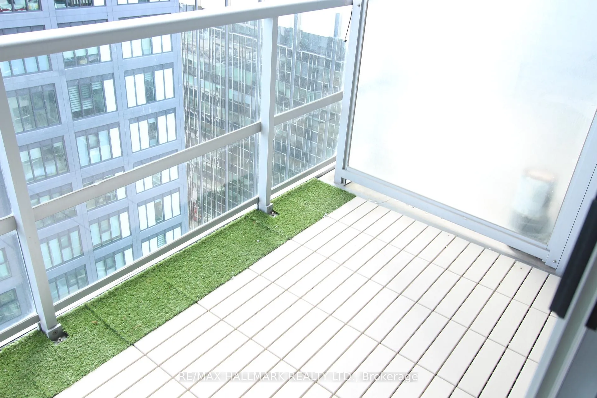 Photo 19 of Unit 2803, 2181 Yonge Street, Toronto, Mount Pleasant West — HOMEH