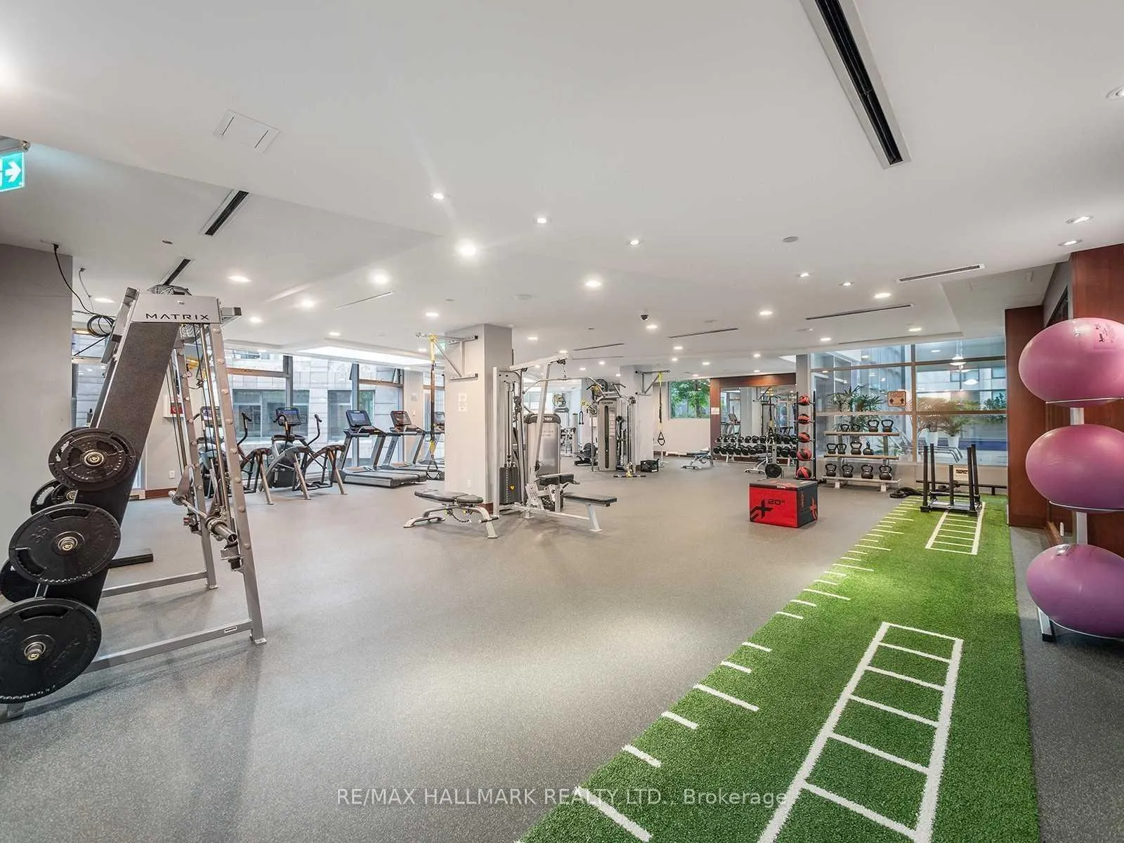 Photo 27 of Unit 2803, 2181 Yonge Street, Toronto, Mount Pleasant West — HOMEH
