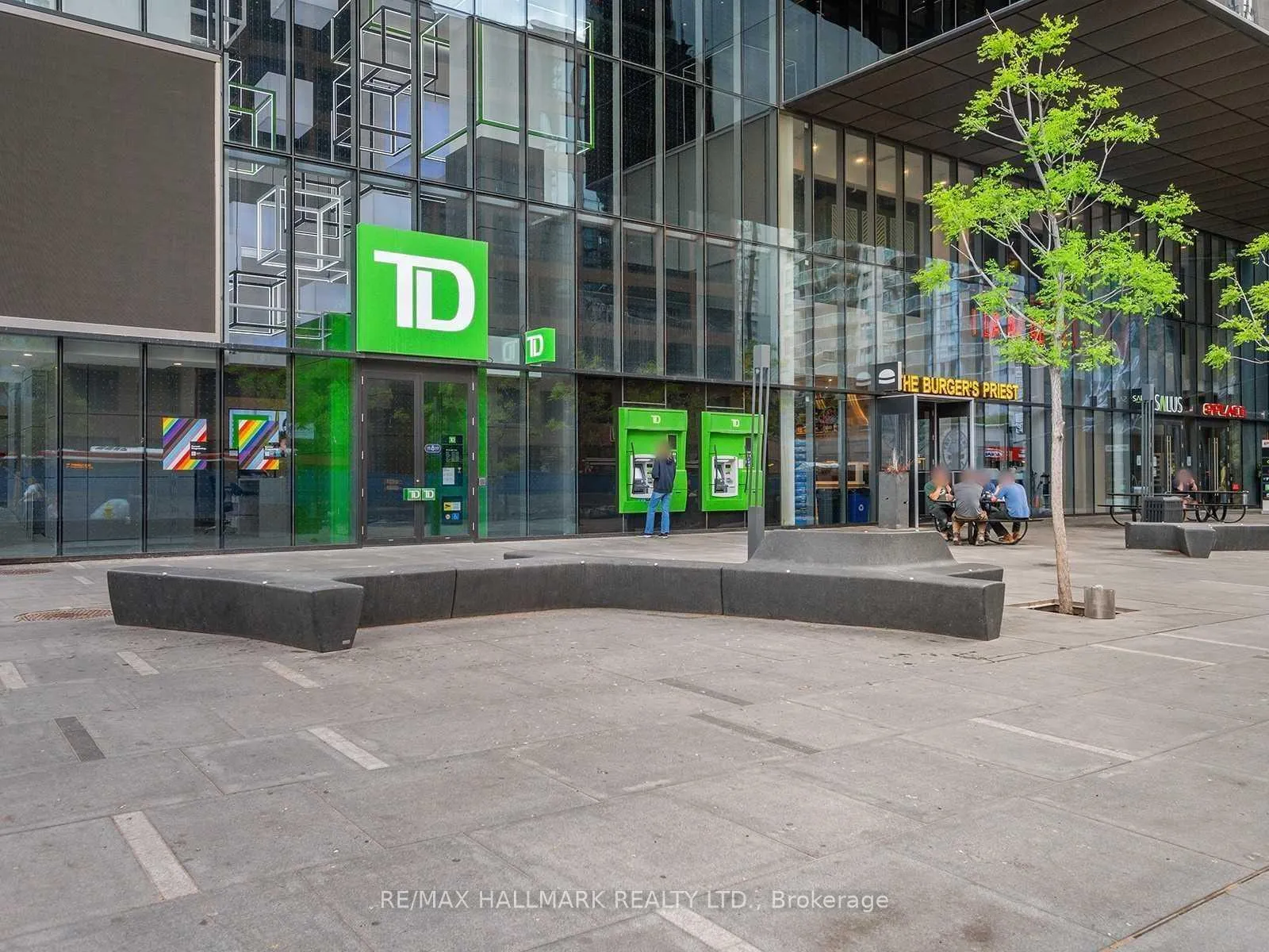 Photo 35 of Unit 2803, 2181 Yonge Street, Toronto, Mount Pleasant West — HOMEH