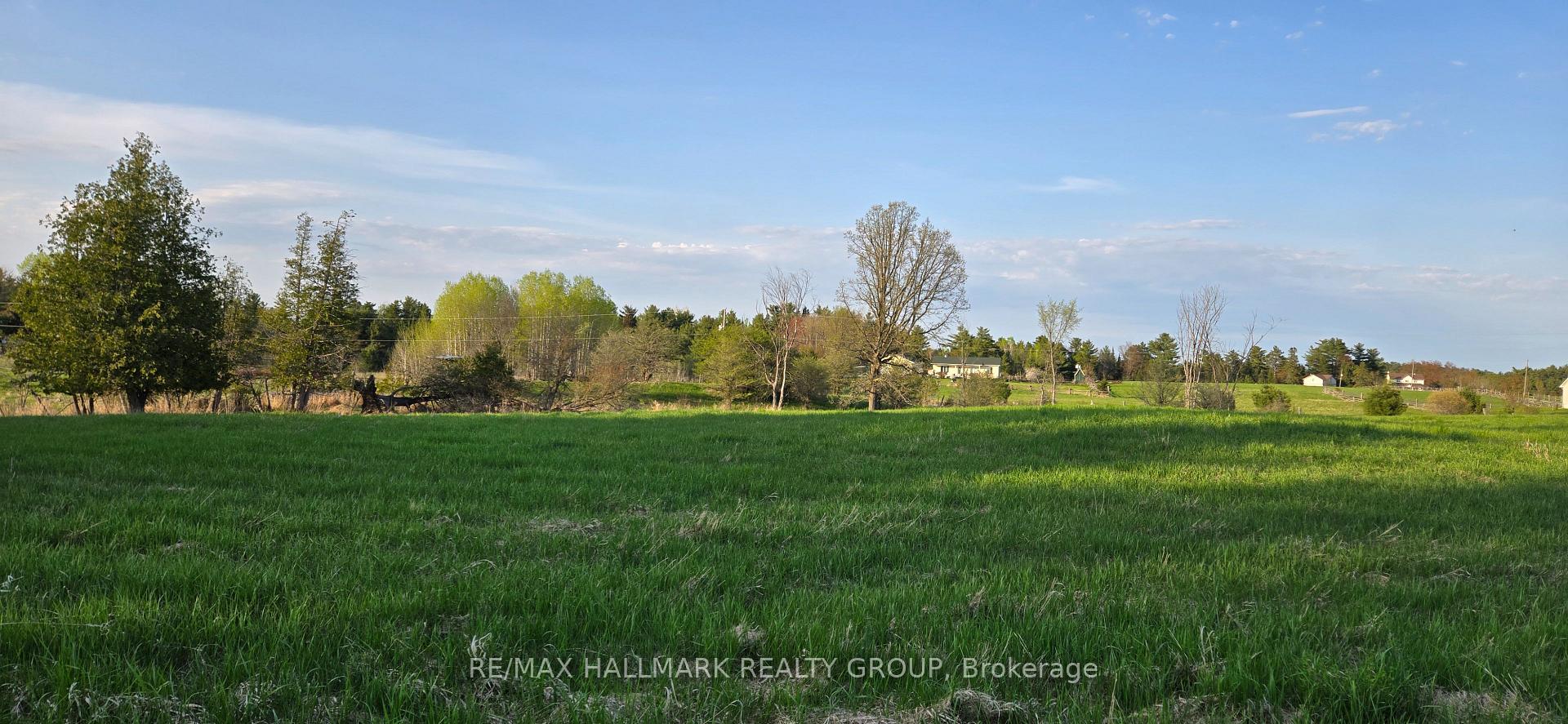 Photo 5 of 00 Robertson Line E, McNab/Braeside, Mcnab/Braeside Twps — HOMEH