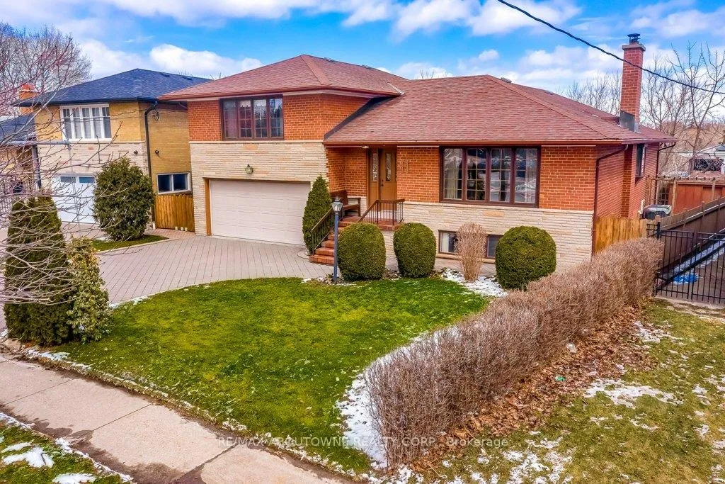 Photo 3 of 17 Duffield Road, Etobicoke, Willowridge-Martingrove-Richview — HOMEH