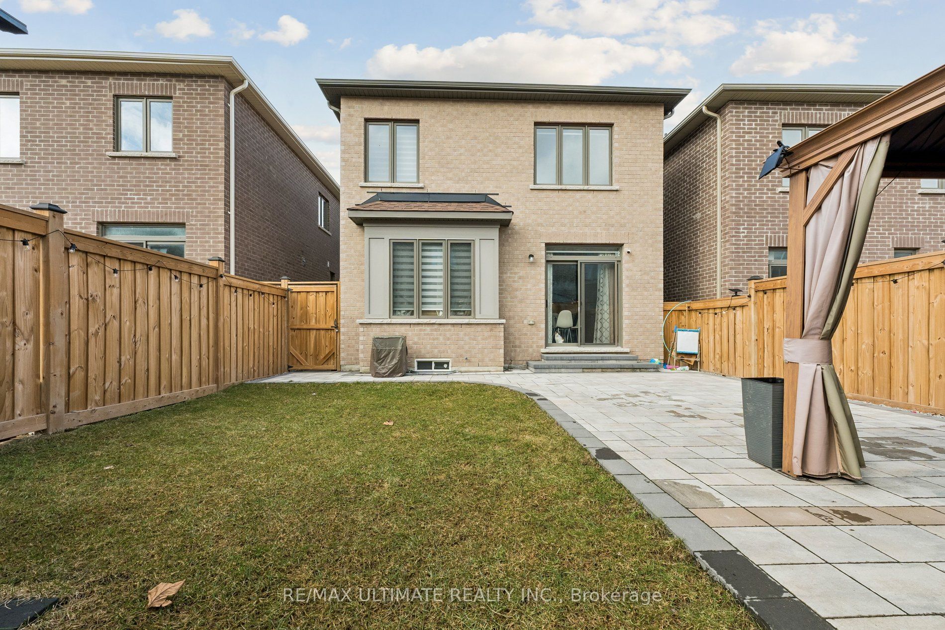 Photo 45 of 61 Ogston Crescent, Whitby, Rural Whitby — HOMEH